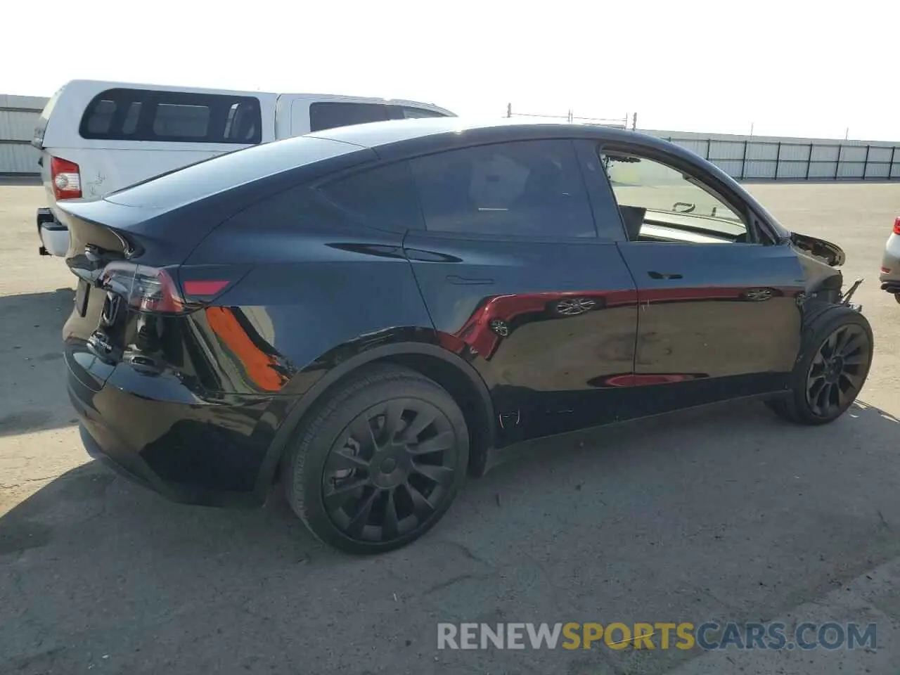 3 Photograph of a damaged car 7SAYGDEE5PF834645 TESLA MODEL Y 2023
