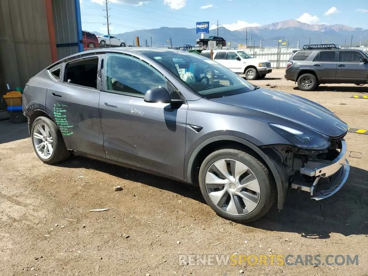 4 Photograph of a damaged car 7SAYGDEE5PF848822 TESLA MODEL Y 2023