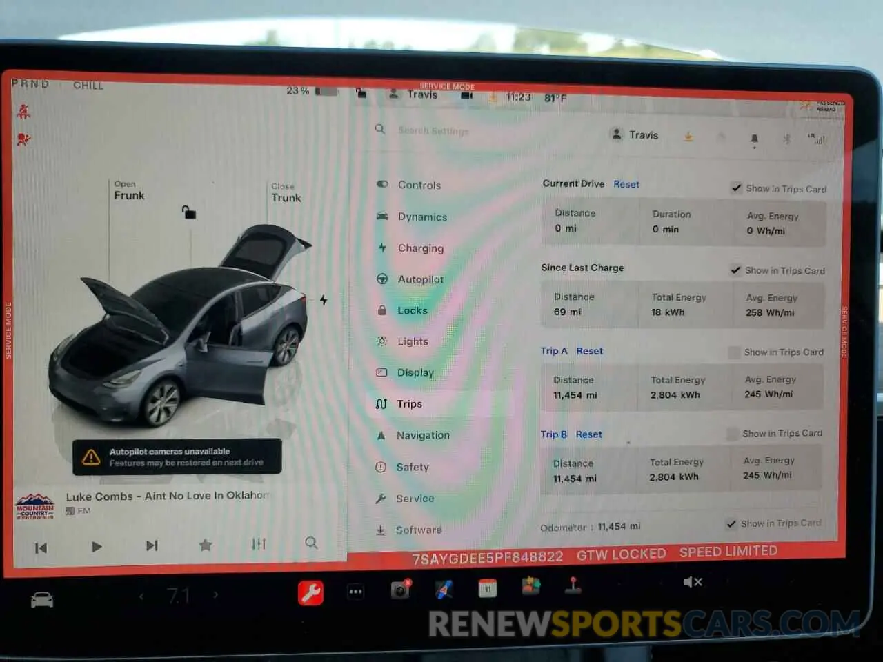 9 Photograph of a damaged car 7SAYGDEE5PF848822 TESLA MODEL Y 2023