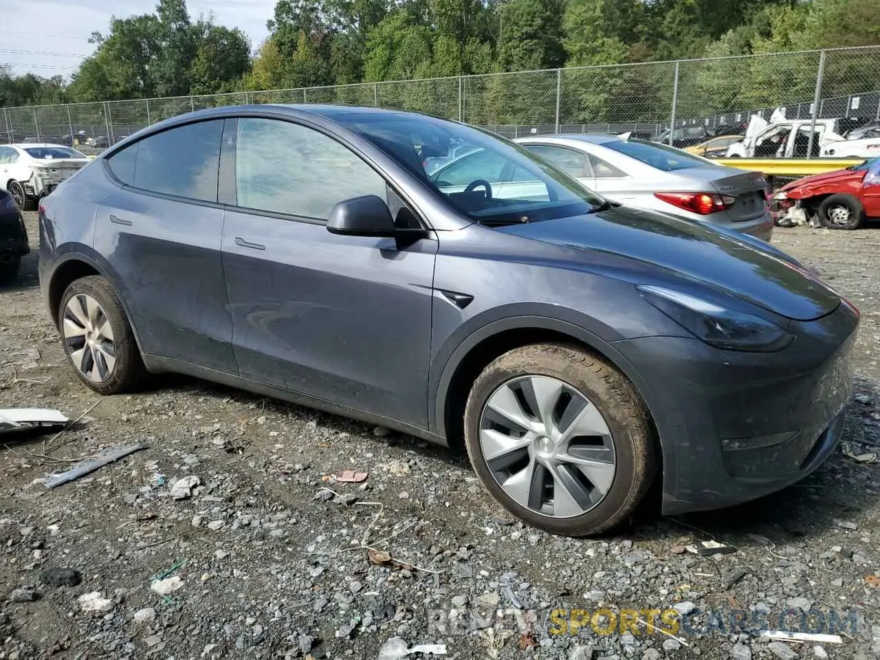 4 Photograph of a damaged car 7SAYGDEE5PF857570 TESLA MODEL Y 2023