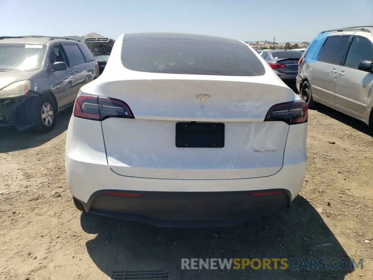 6 Photograph of a damaged car 7SAYGDEE5PF861196 TESLA MODEL Y 2023