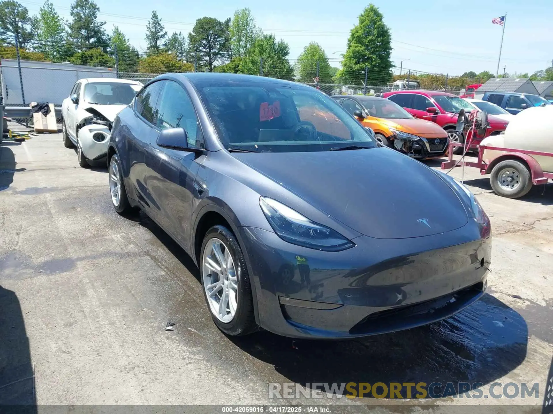 1 Photograph of a damaged car 7SAYGDEE5PF882582 TESLA MODEL Y 2023