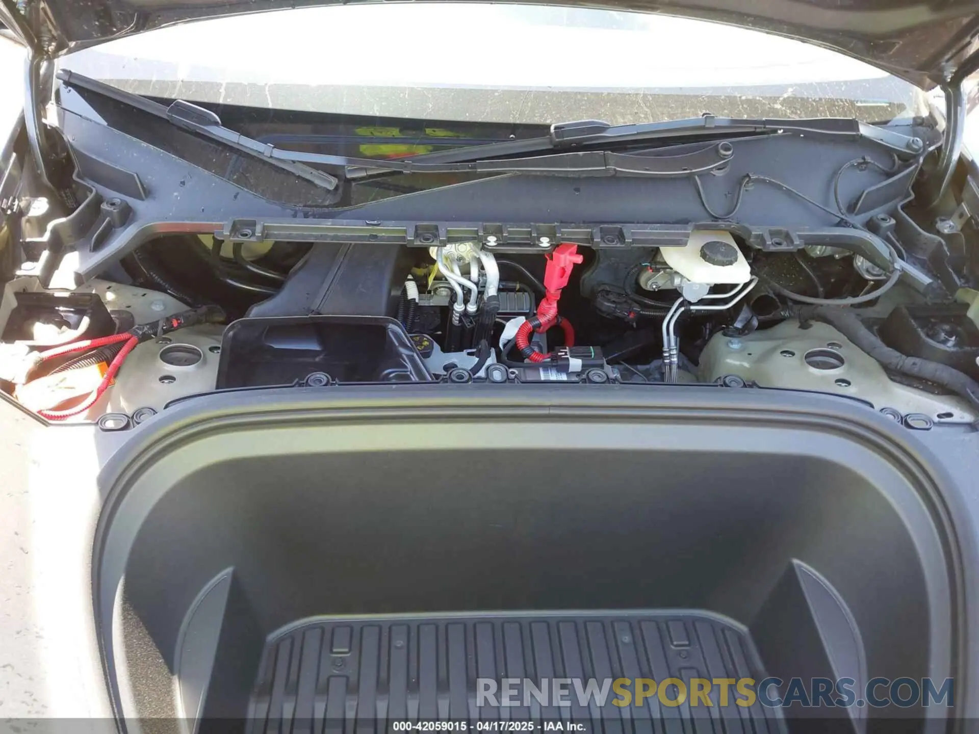 10 Photograph of a damaged car 7SAYGDEE5PF882582 TESLA MODEL Y 2023