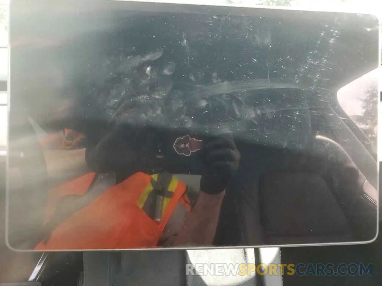 9 Photograph of a damaged car 7SAYGDEE5PF884462 TESLA MODEL Y 2023
