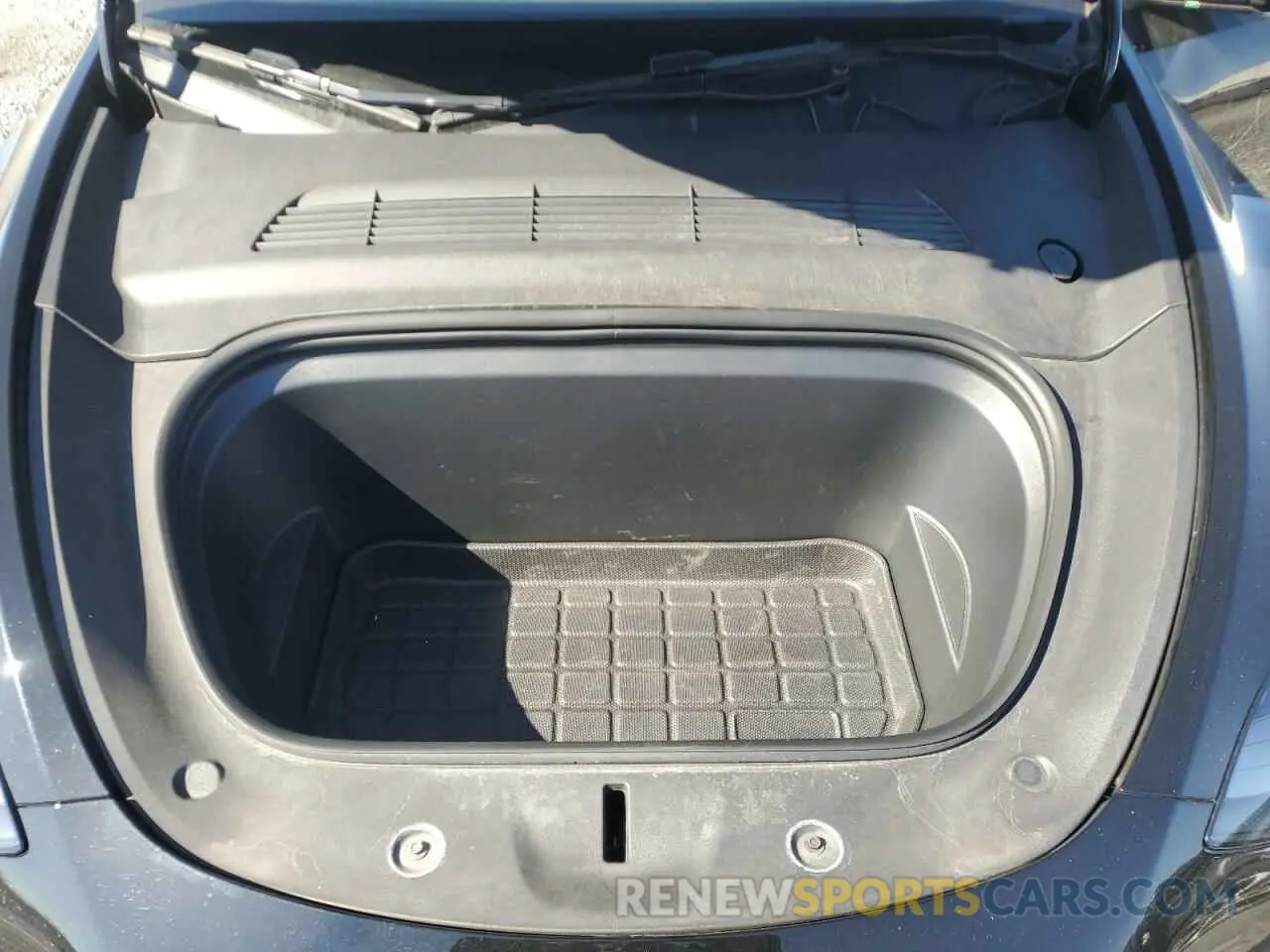 11 Photograph of a damaged car 7SAYGDEE5PF892285 TESLA MODEL Y 2023