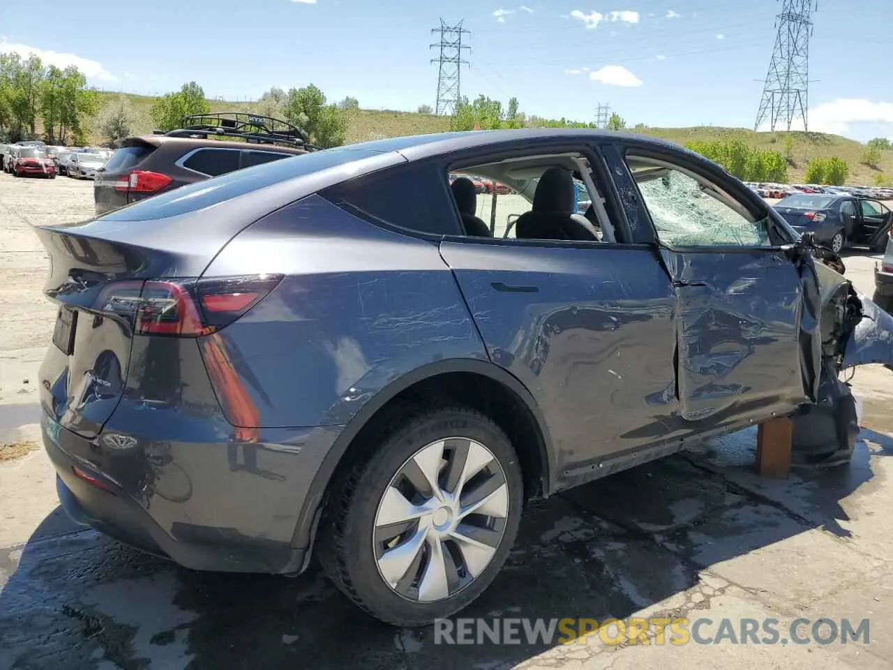 3 Photograph of a damaged car 7SAYGDEE5PF892335 TESLA MODEL Y 2023