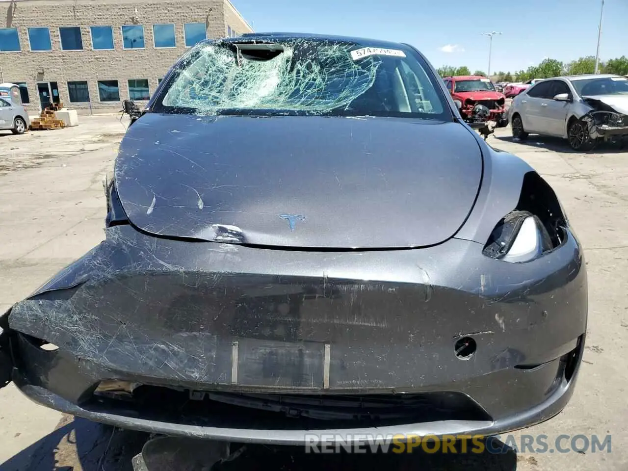 5 Photograph of a damaged car 7SAYGDEE5PF892335 TESLA MODEL Y 2023