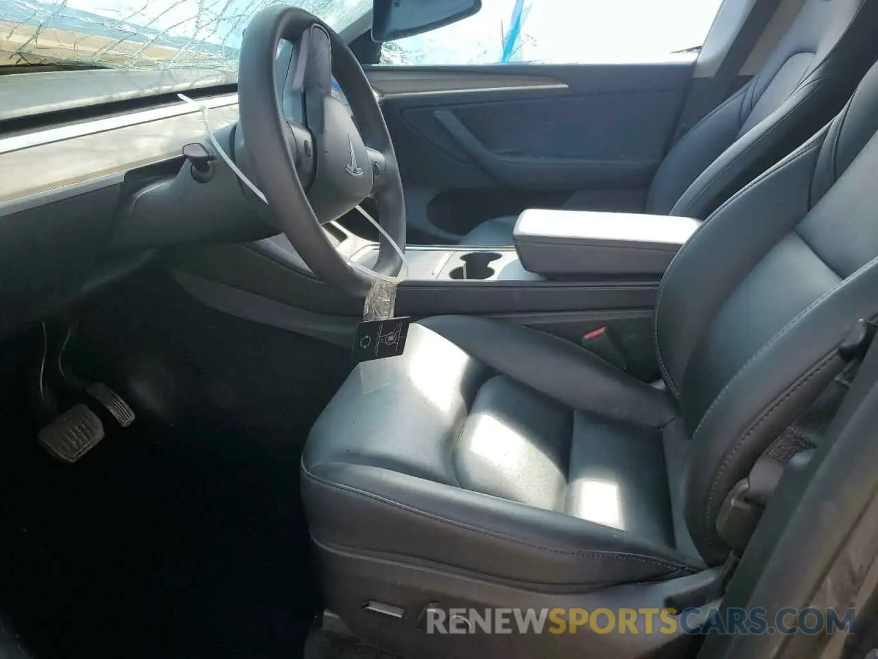 7 Photograph of a damaged car 7SAYGDEE5PF892335 TESLA MODEL Y 2023
