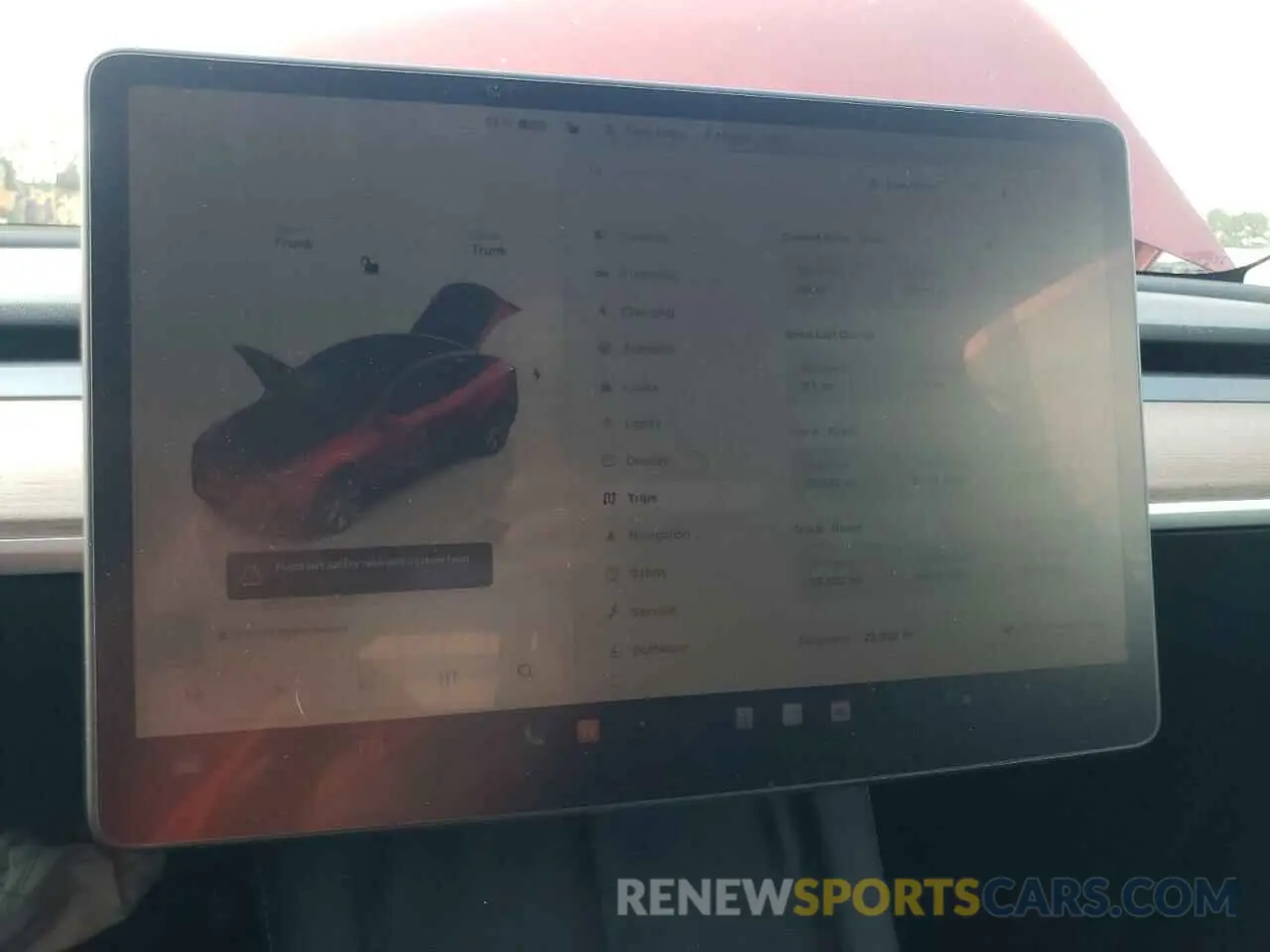 9 Photograph of a damaged car 7SAYGDEE5PF893114 TESLA MODEL Y 2023