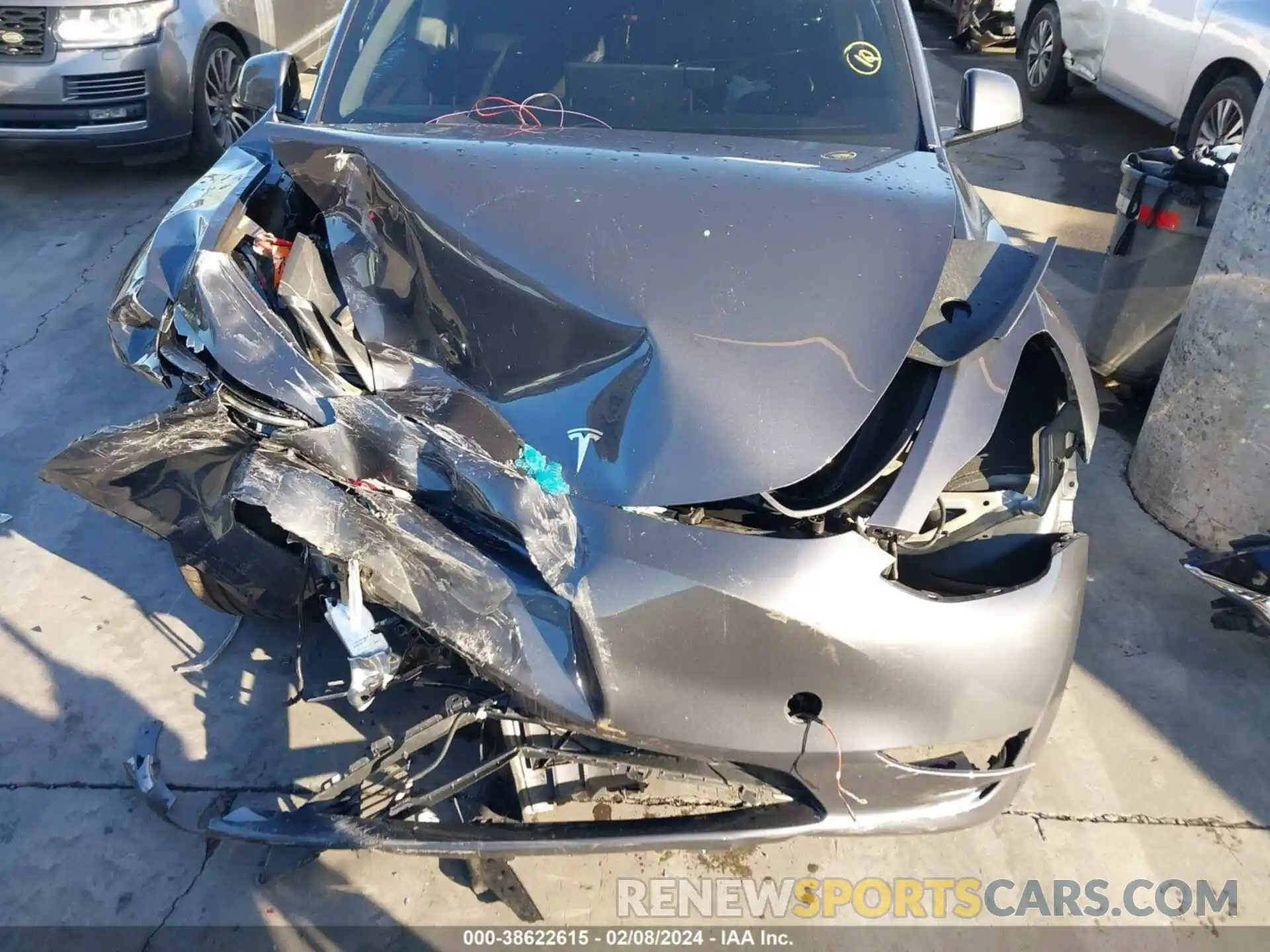 13 Photograph of a damaged car 7SAYGDEE5PF903365 TESLA MODEL Y 2023