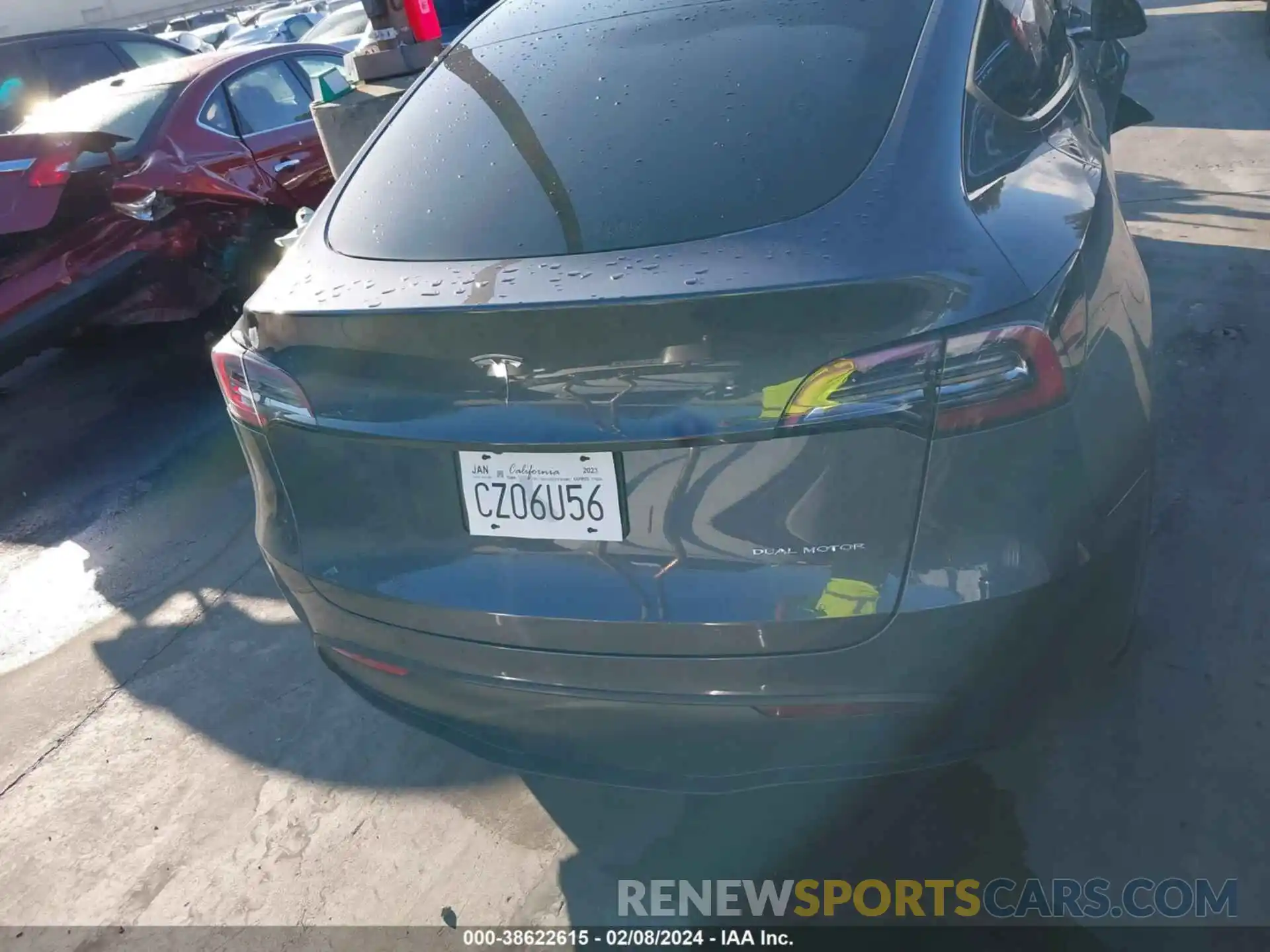 17 Photograph of a damaged car 7SAYGDEE5PF903365 TESLA MODEL Y 2023