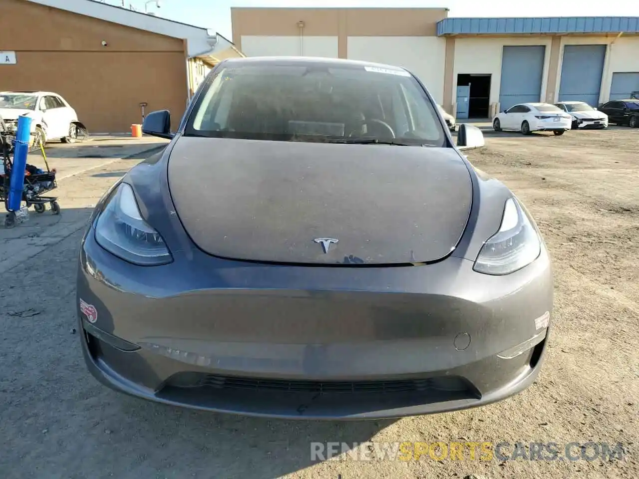 5 Photograph of a damaged car 7SAYGDEE5PF905598 TESLA MODEL Y 2023