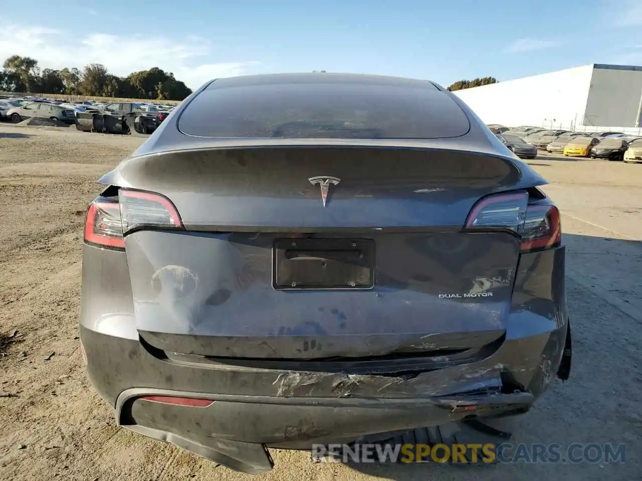 6 Photograph of a damaged car 7SAYGDEE5PF905598 TESLA MODEL Y 2023