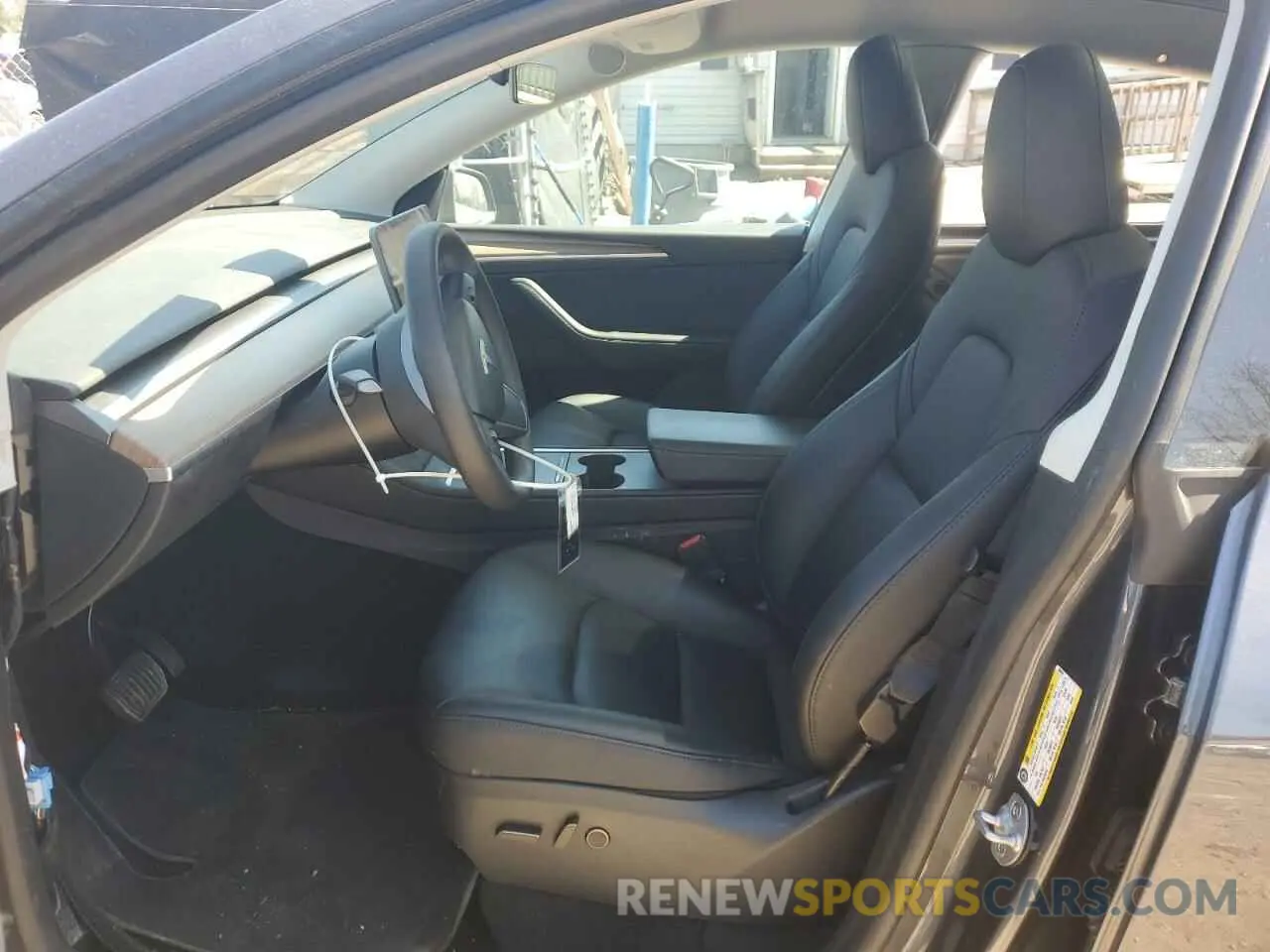 7 Photograph of a damaged car 7SAYGDEE5PF909201 TESLA MODEL Y 2023