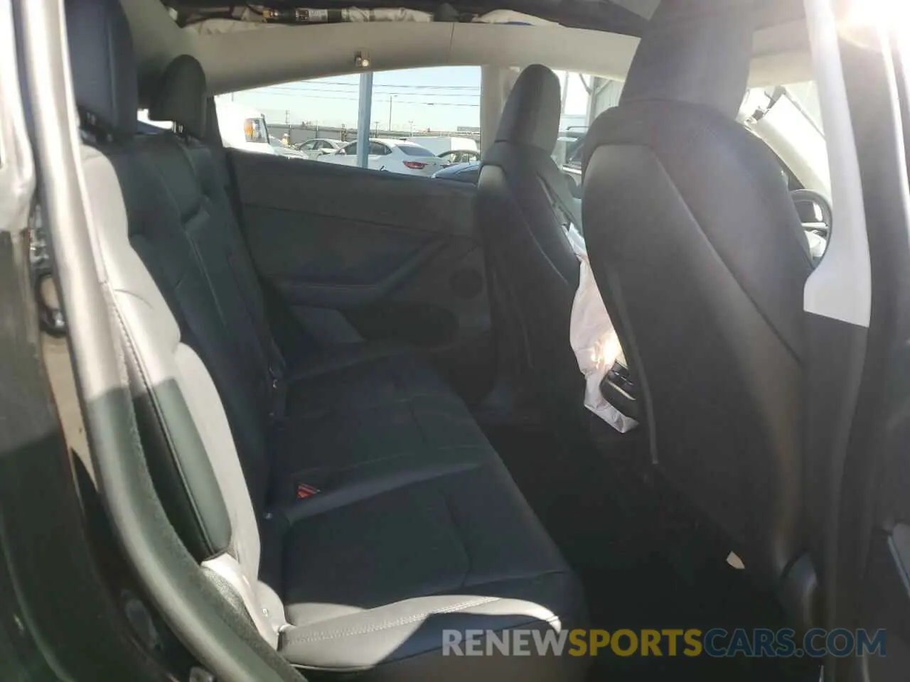 11 Photograph of a damaged car 7SAYGDEE6PA025183 TESLA MODEL Y 2023