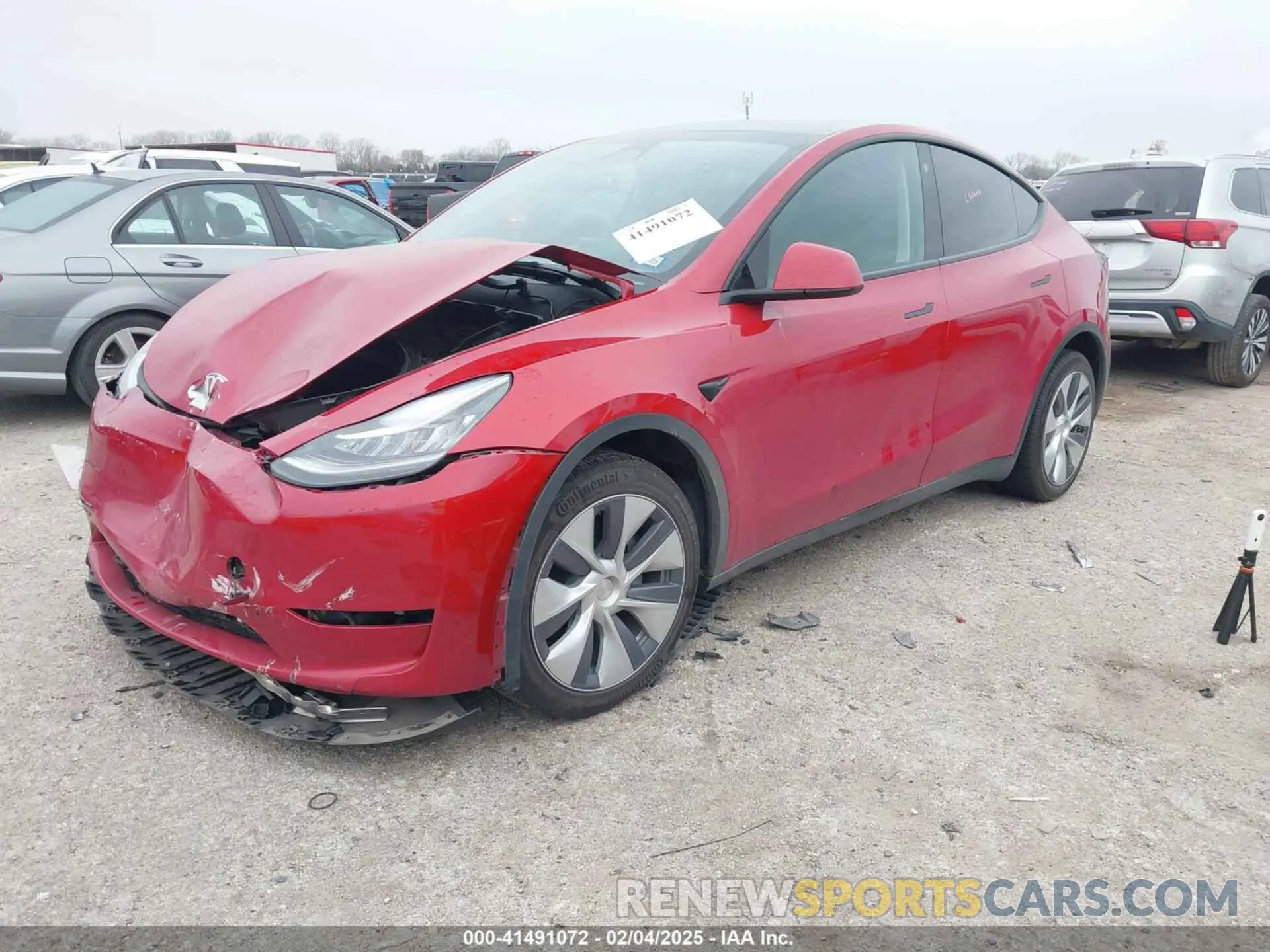 2 Photograph of a damaged car 7SAYGDEE6PA027497 TESLA MODEL Y 2023
