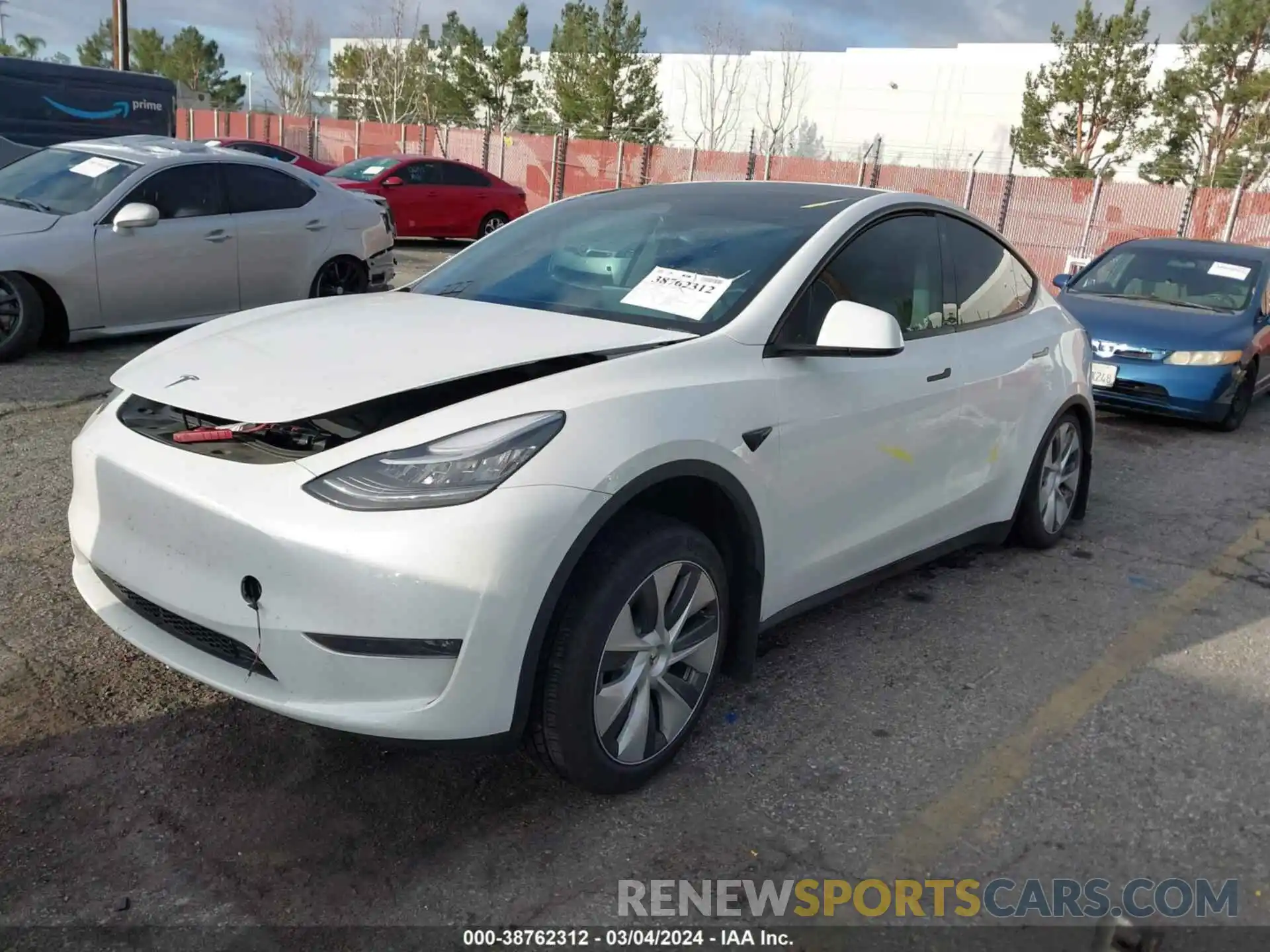 2 Photograph of a damaged car 7SAYGDEE6PA040153 TESLA MODEL Y 2023