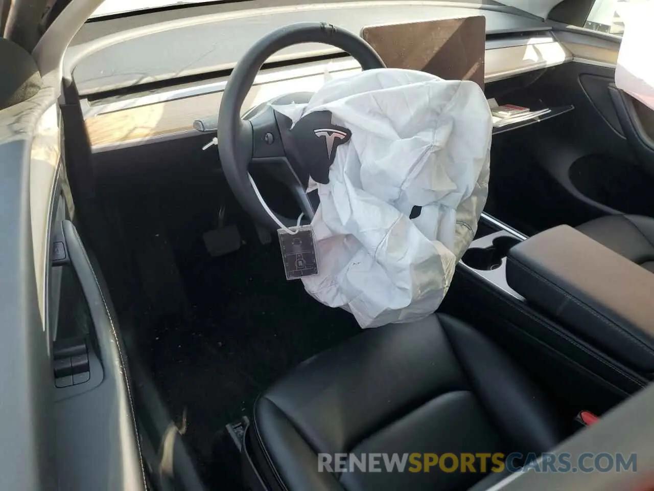 8 Photograph of a damaged car 7SAYGDEE6PA053274 TESLA MODEL Y 2023
