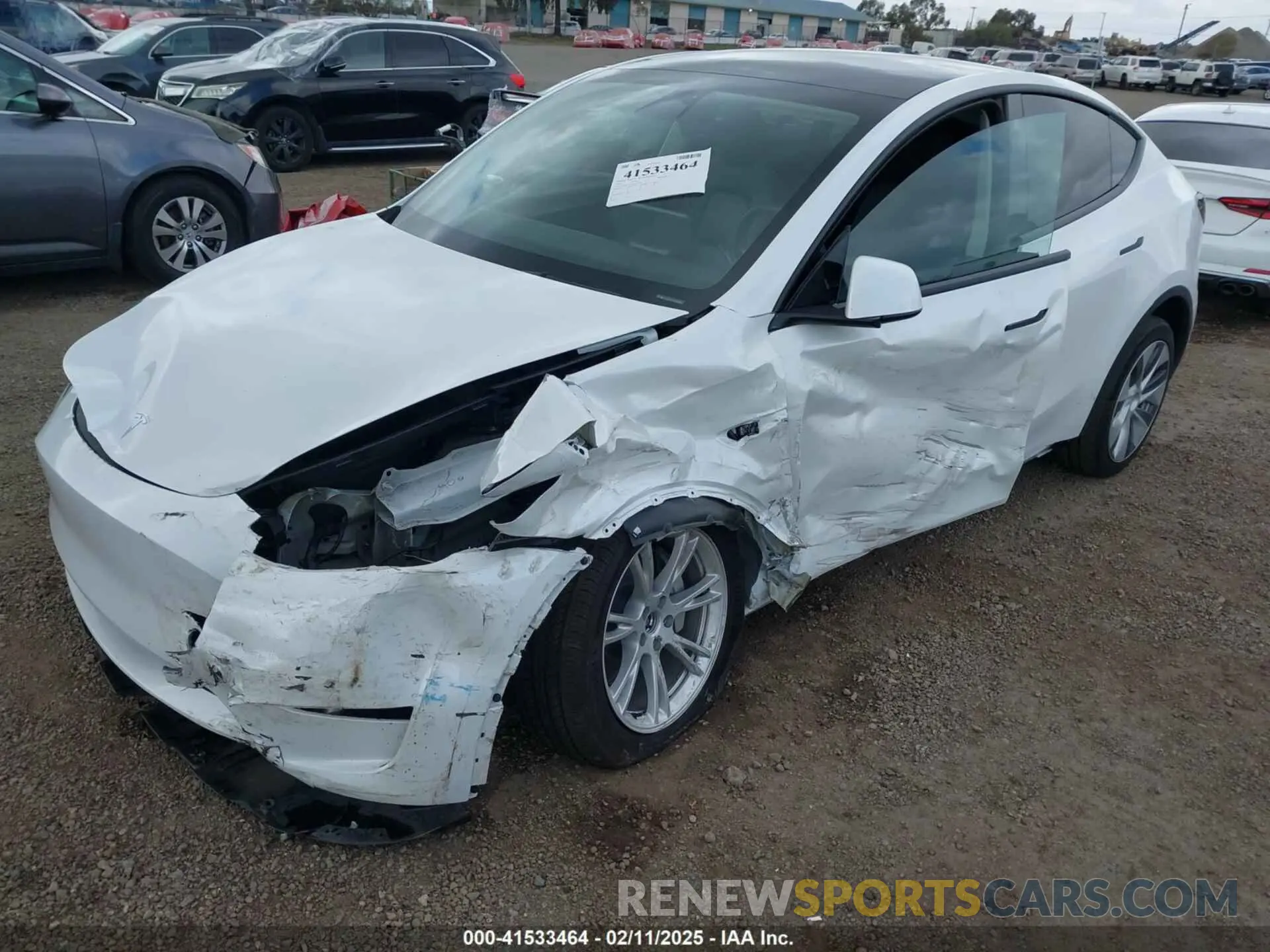 6 Photograph of a damaged car 7SAYGDEE6PA064162 TESLA MODEL Y 2023