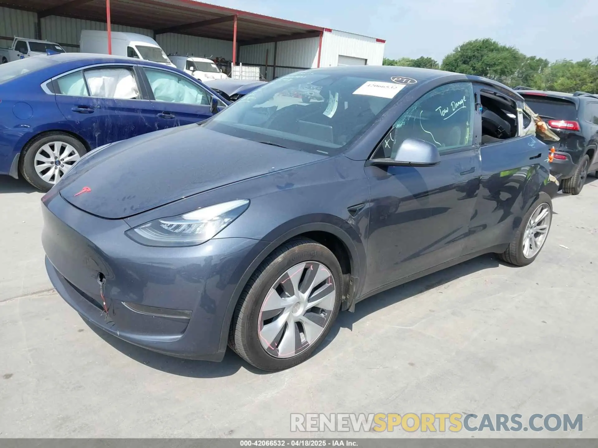 2 Photograph of a damaged car 7SAYGDEE6PA073931 TESLA MODEL Y 2023