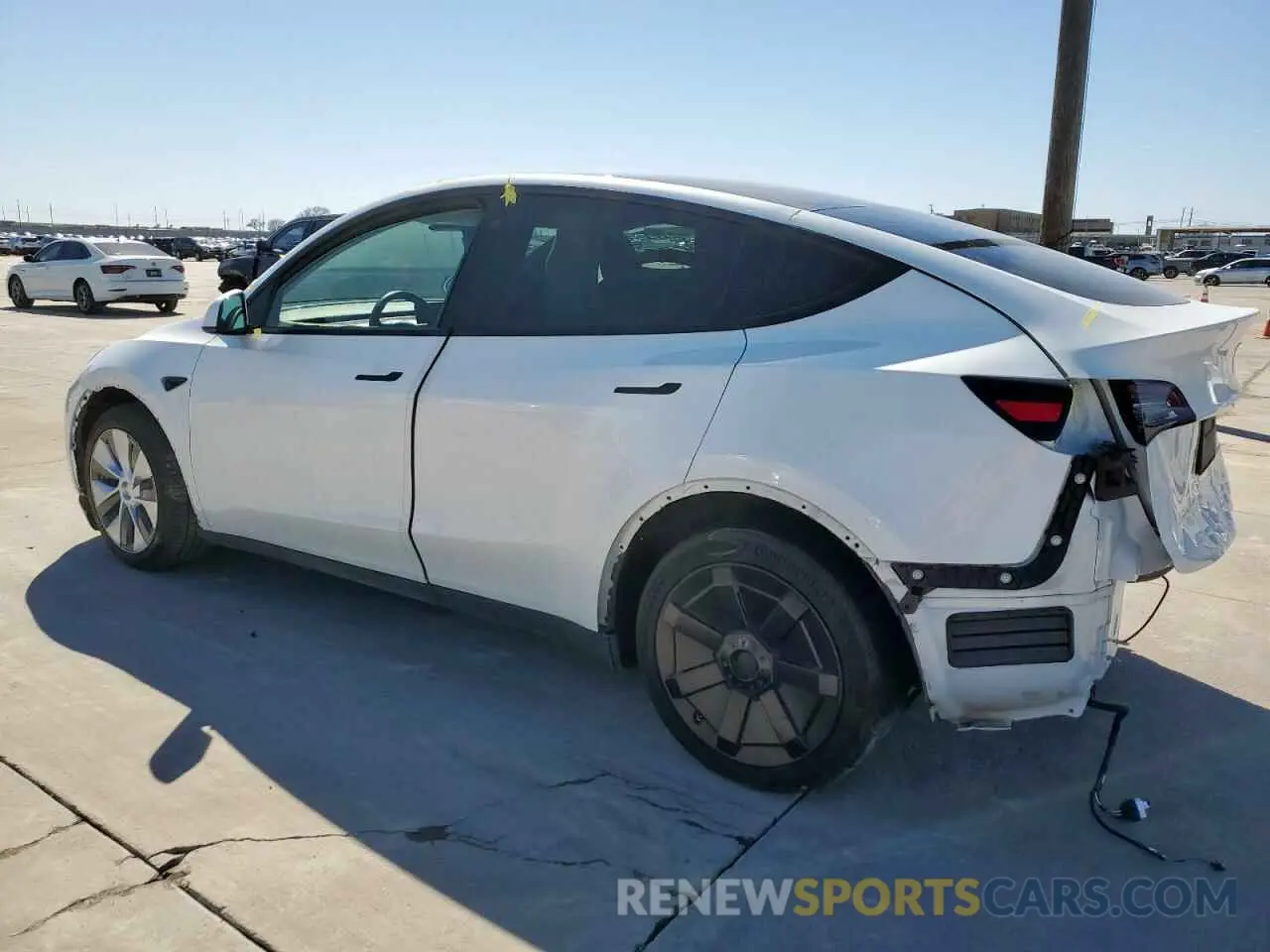 2 Photograph of a damaged car 7SAYGDEE6PA078787 TESLA MODEL Y 2023