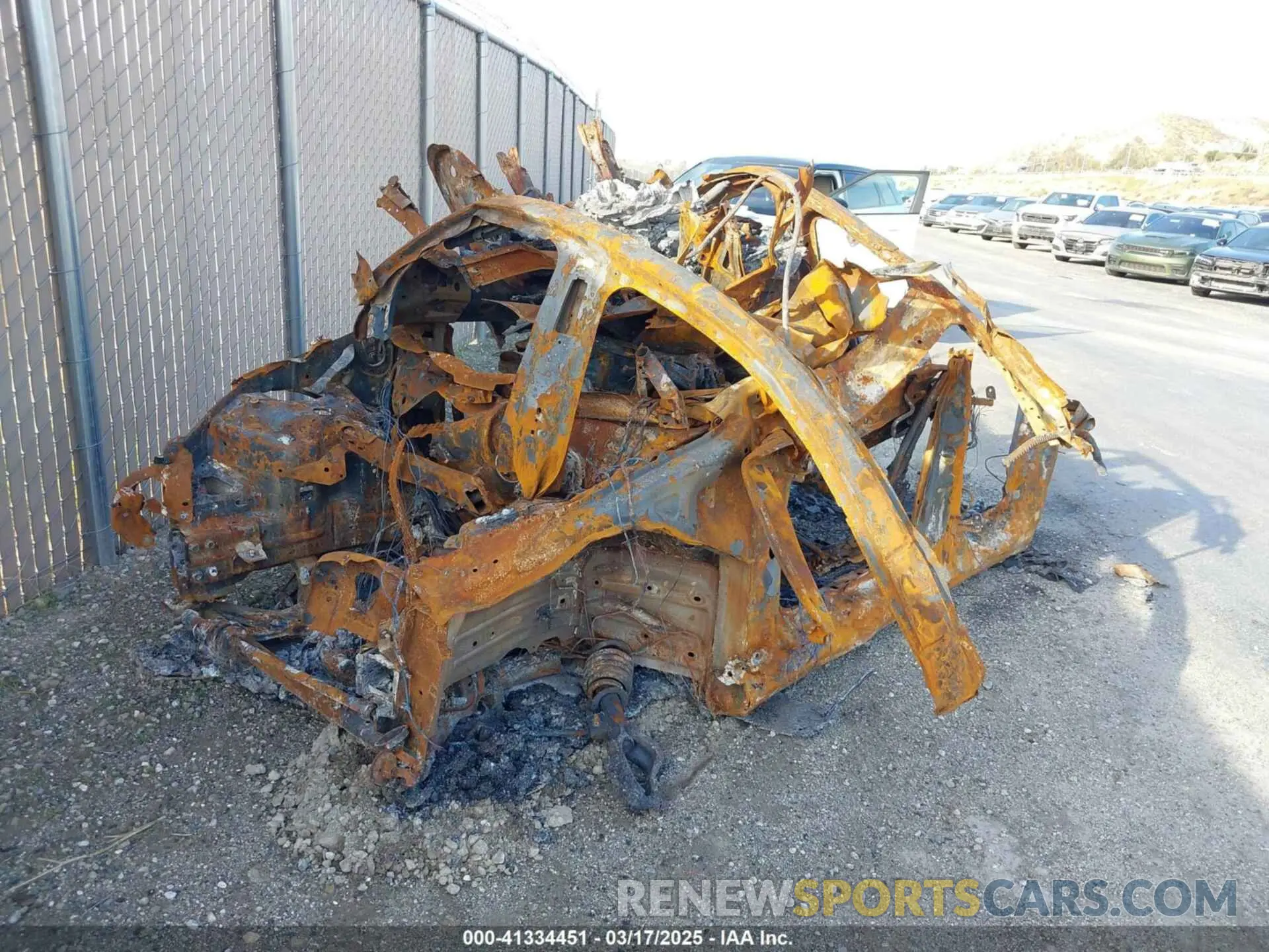 2 Photograph of a damaged car 7SAYGDEE6PA079180 TESLA MODEL Y 2023