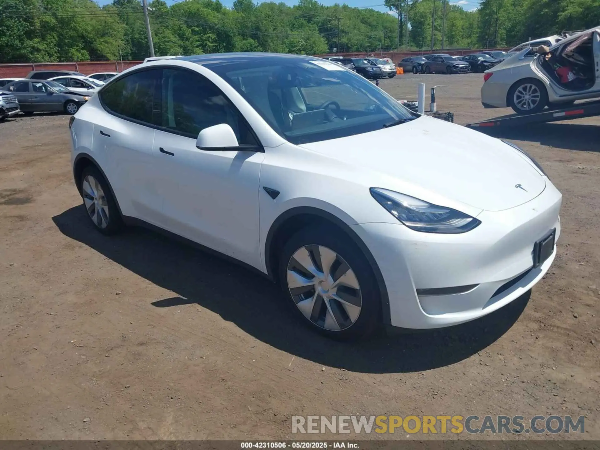 1 Photograph of a damaged car 7SAYGDEE6PA080118 TESLA MODEL Y 2023
