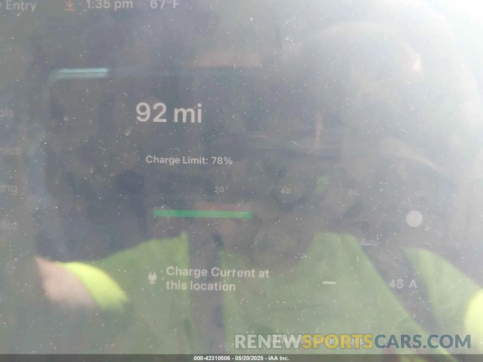 17 Photograph of a damaged car 7SAYGDEE6PA080118 TESLA MODEL Y 2023