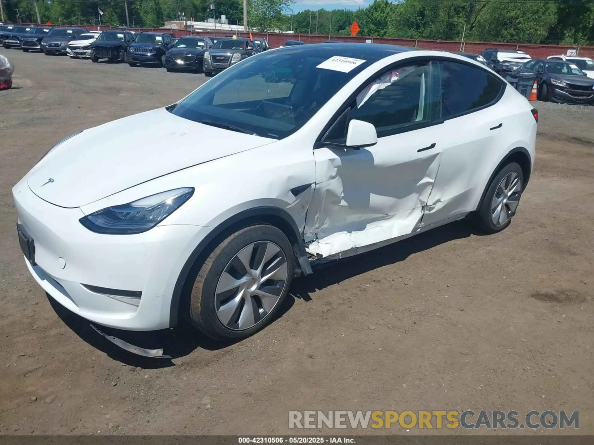 2 Photograph of a damaged car 7SAYGDEE6PA080118 TESLA MODEL Y 2023