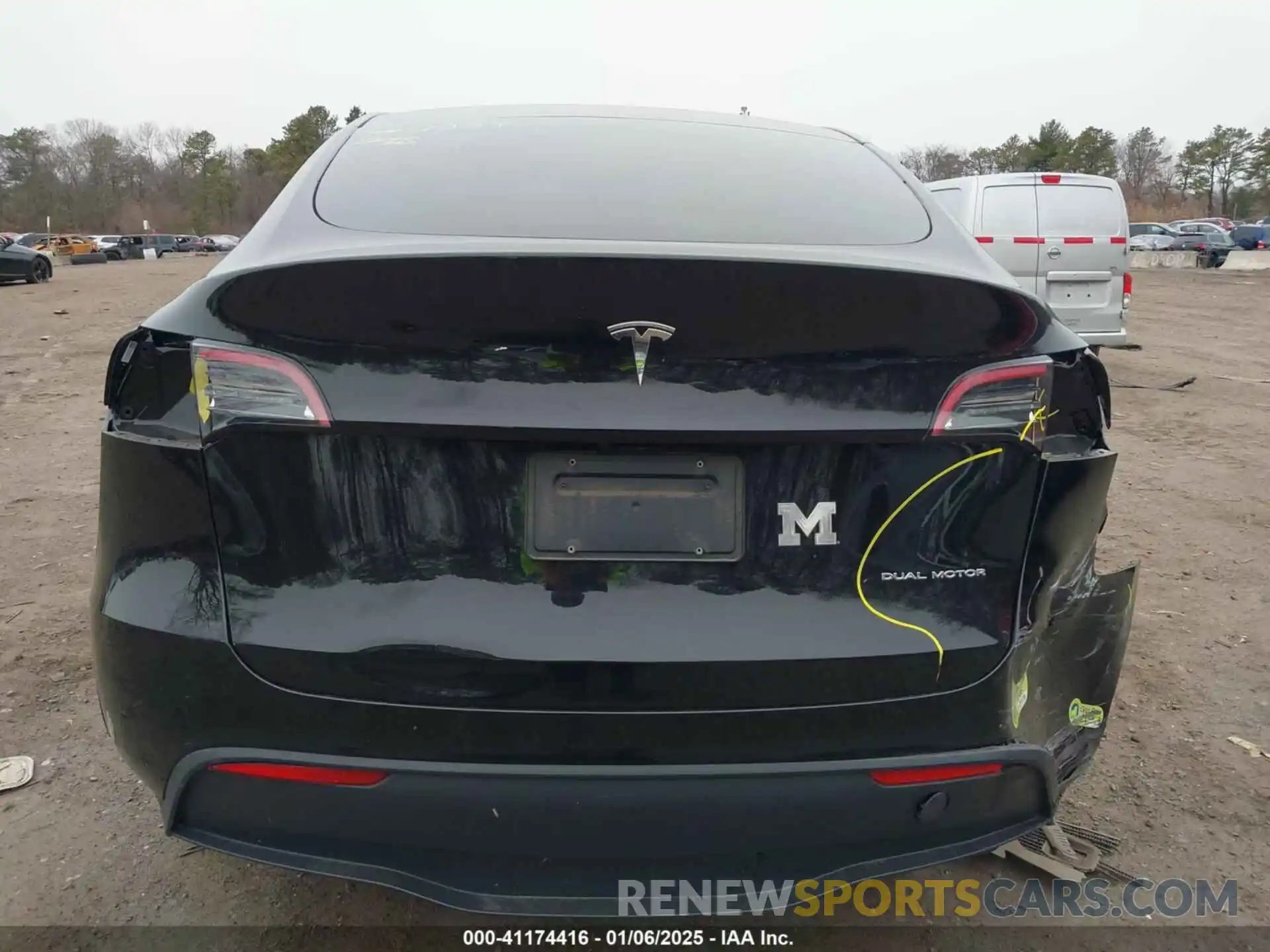 6 Photograph of a damaged car 7SAYGDEE6PA083472 TESLA MODEL Y 2023