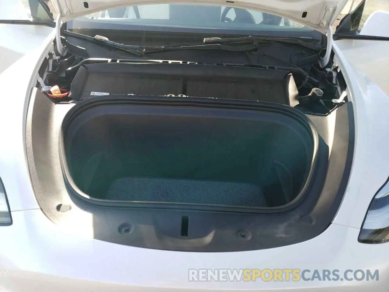 11 Photograph of a damaged car 7SAYGDEE6PA089319 TESLA MODEL Y 2023