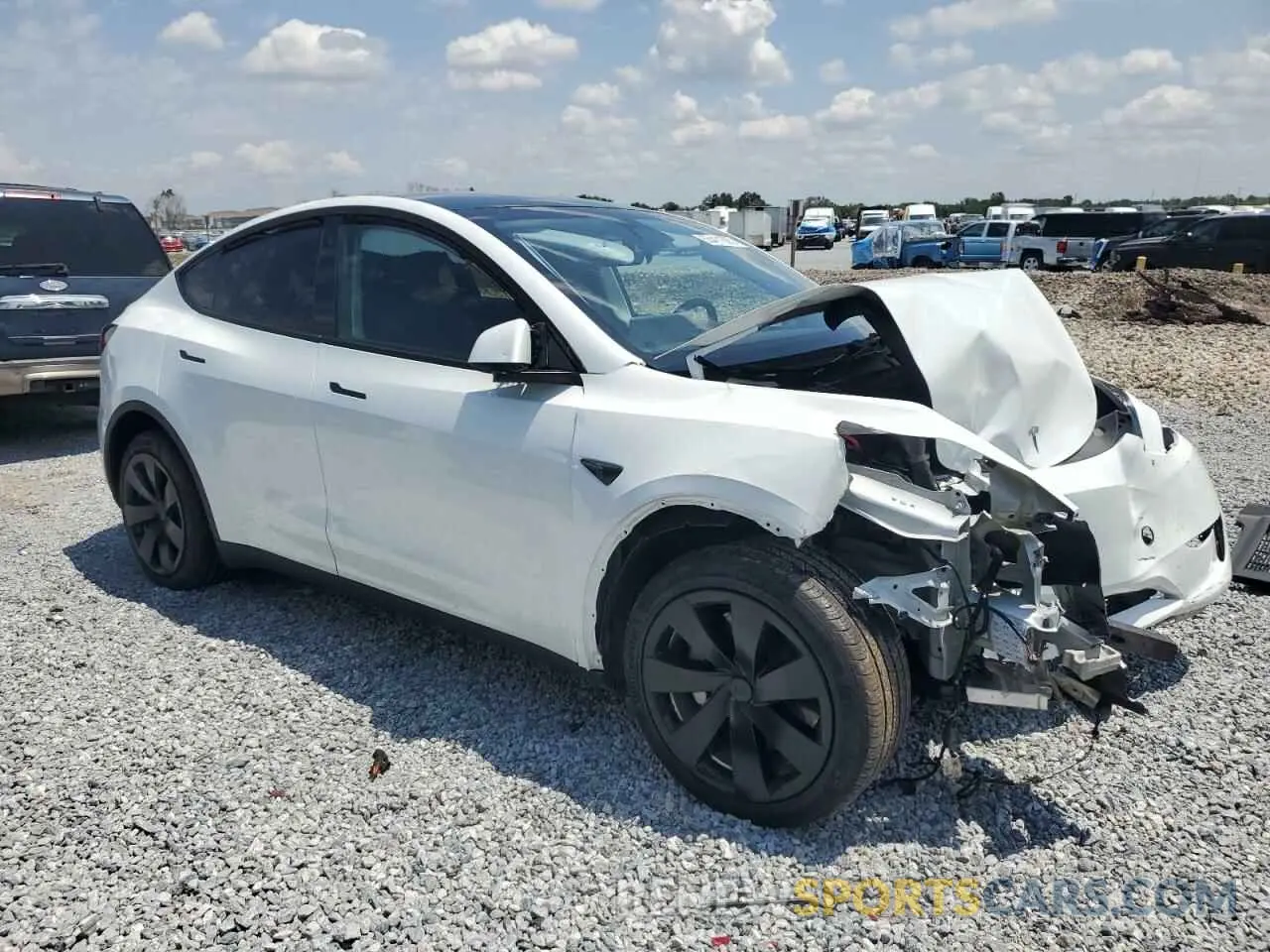 4 Photograph of a damaged car 7SAYGDEE6PA094794 TESLA MODEL Y 2023