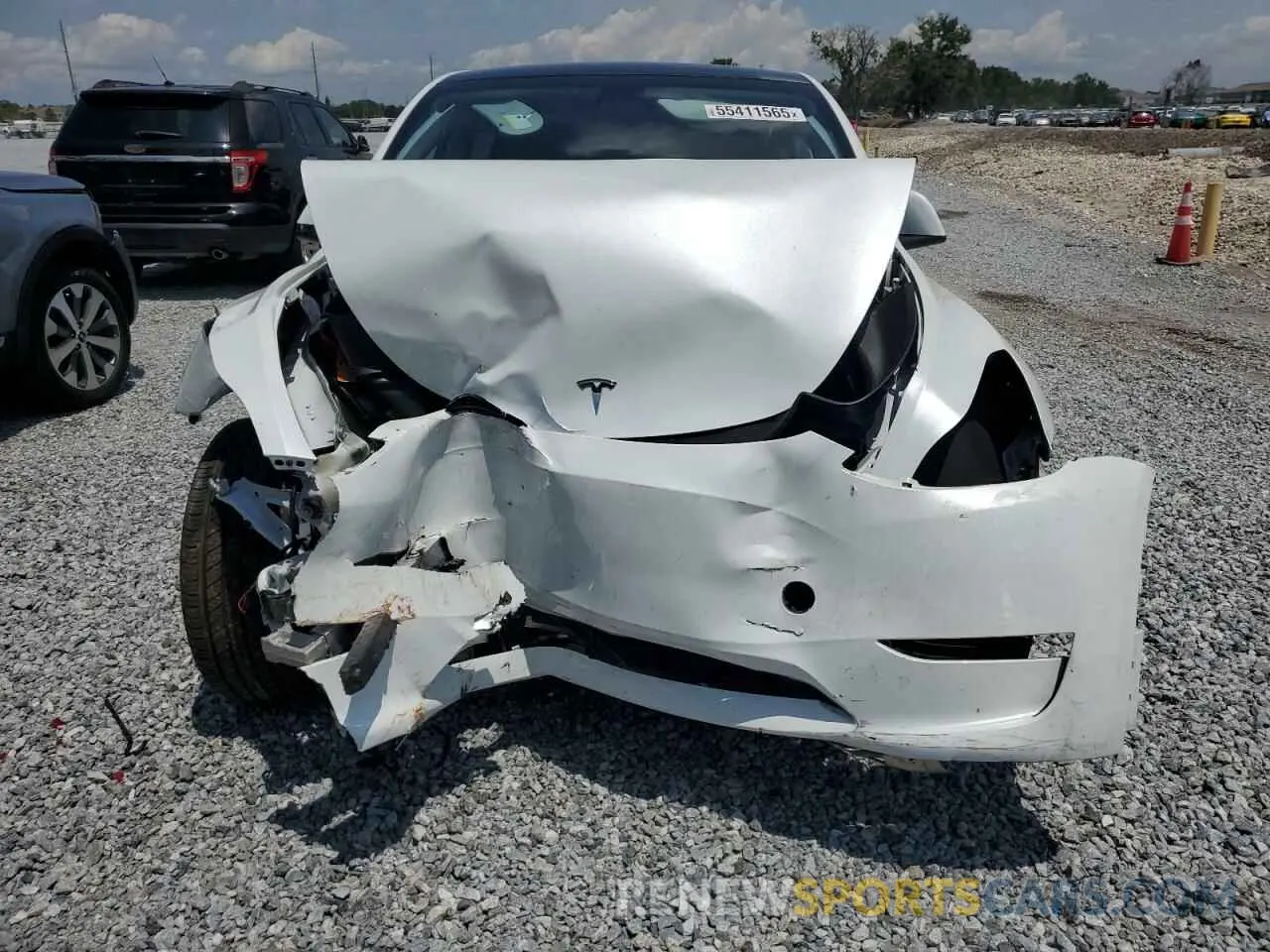 5 Photograph of a damaged car 7SAYGDEE6PA094794 TESLA MODEL Y 2023