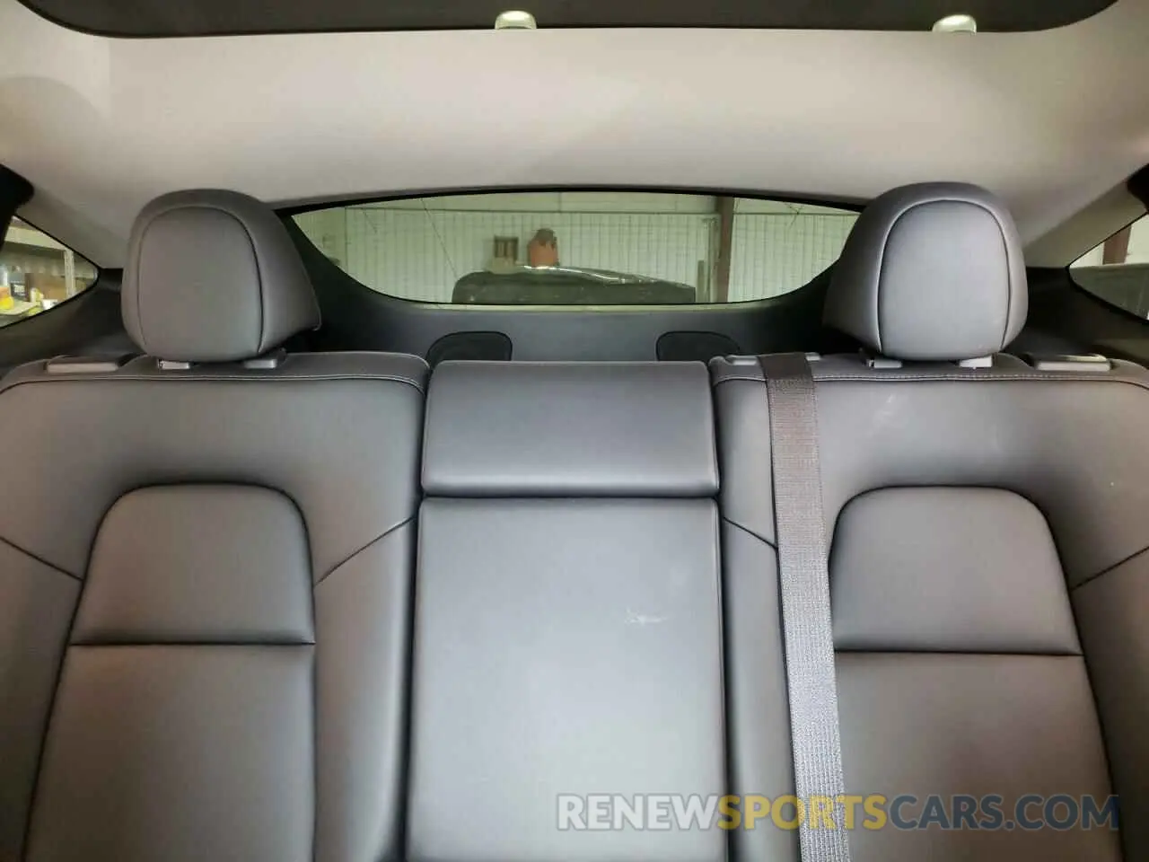 10 Photograph of a damaged car 7SAYGDEE6PA112243 TESLA MODEL Y 2023