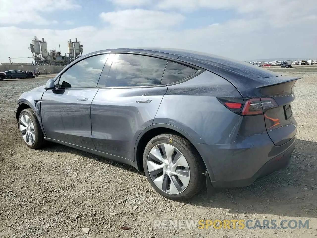 2 Photograph of a damaged car 7SAYGDEE6PA115885 TESLA MODEL Y 2023
