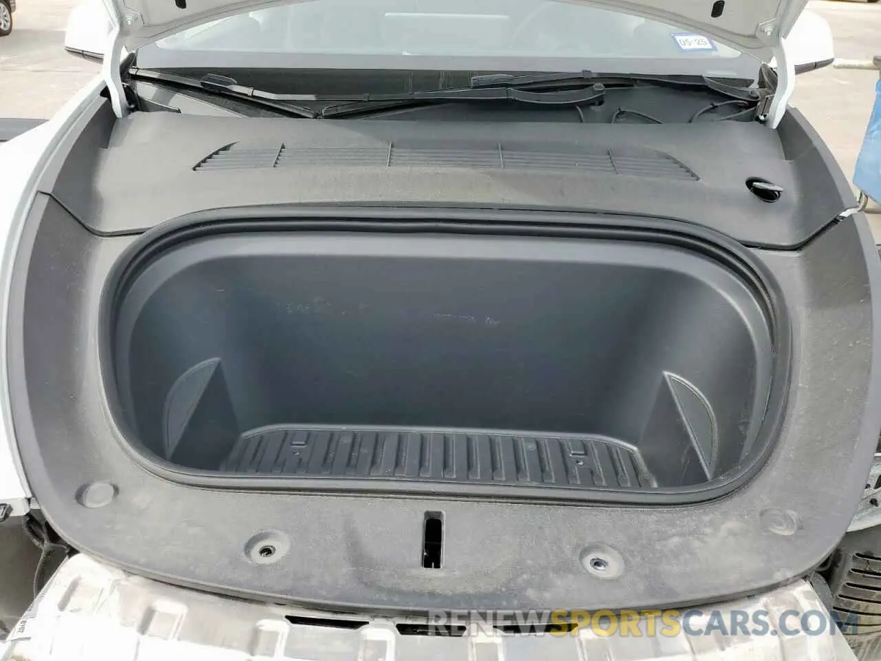 12 Photograph of a damaged car 7SAYGDEE6PA123551 TESLA MODEL Y 2023