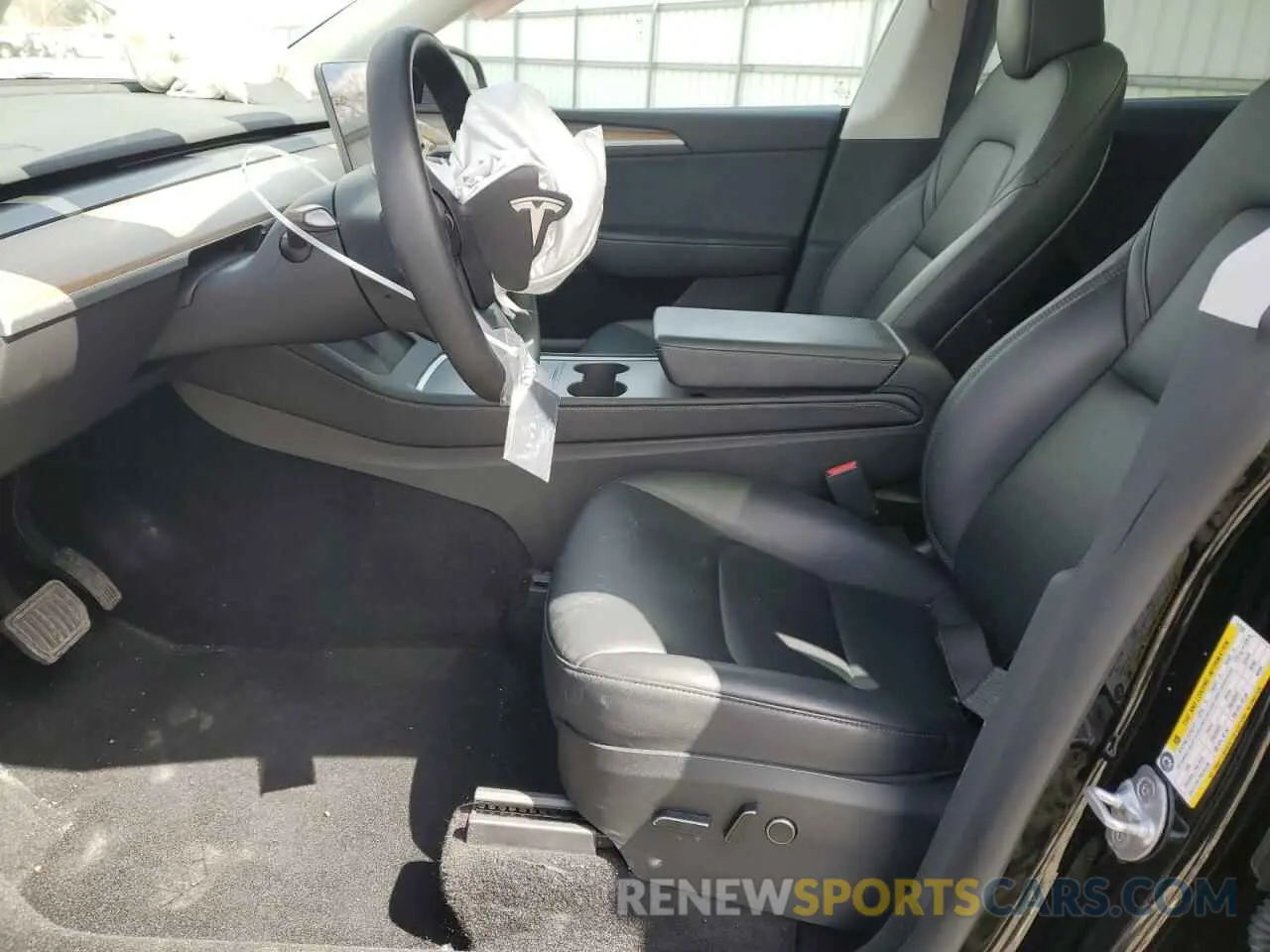 7 Photograph of a damaged car 7SAYGDEE6PA127292 TESLA MODEL Y 2023