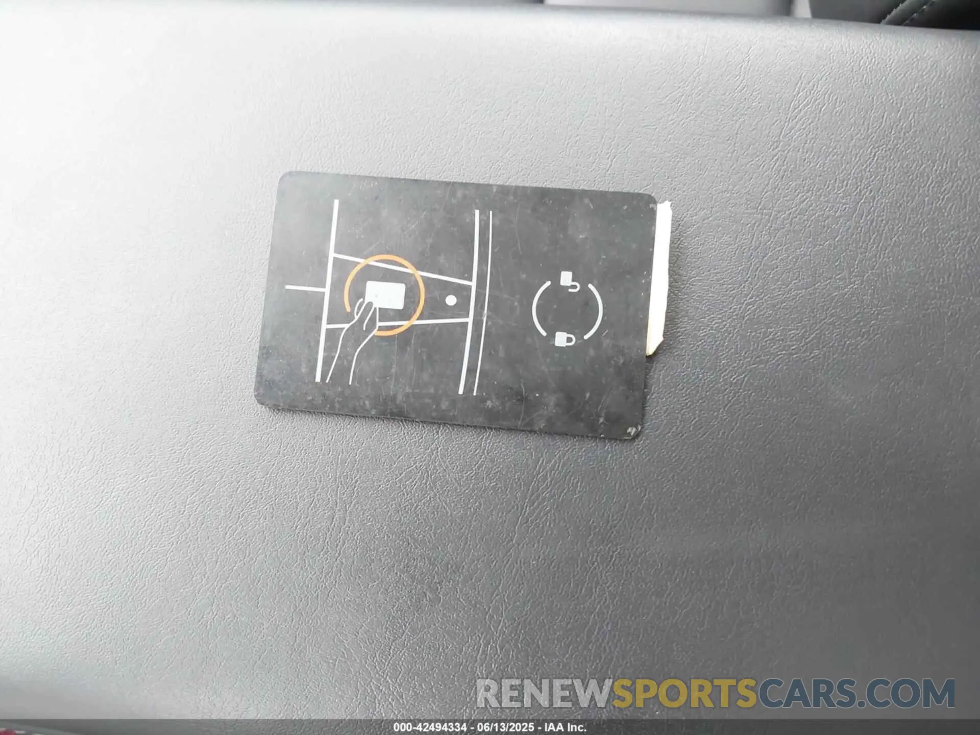 11 Photograph of a damaged car 7SAYGDEE6PA135196 TESLA MODEL Y 2023