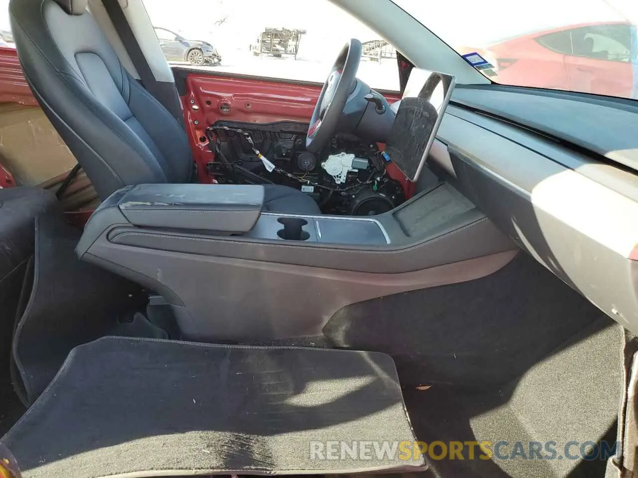 7 Photograph of a damaged car 7SAYGDEE6PA141189 TESLA MODEL Y 2023