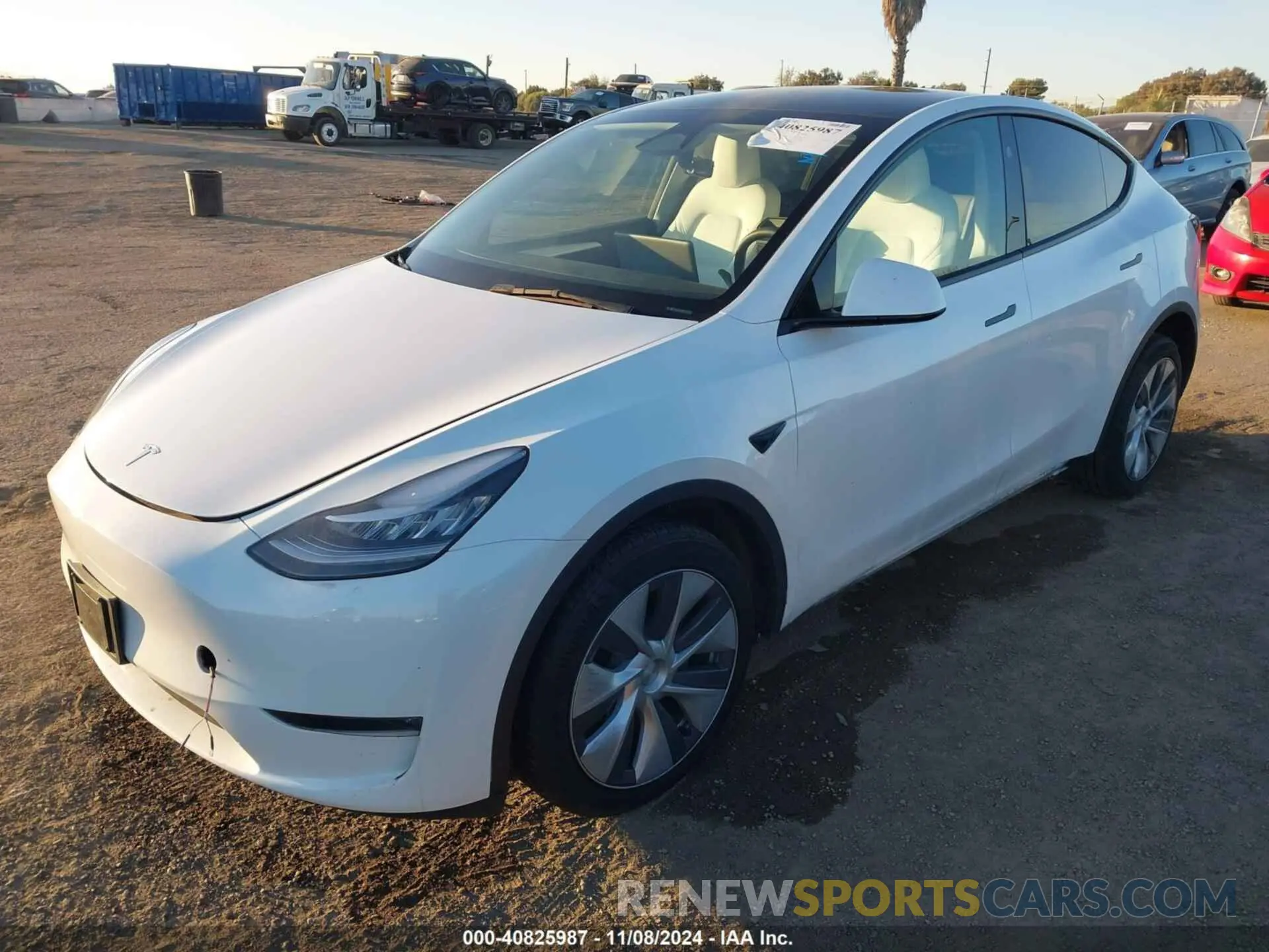2 Photograph of a damaged car 7SAYGDEE6PA141709 TESLA MODEL Y 2023