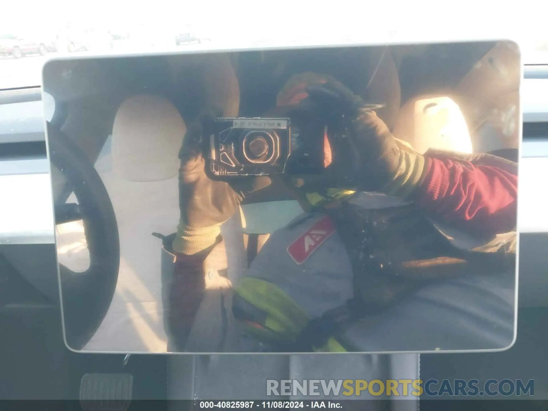 7 Photograph of a damaged car 7SAYGDEE6PA141709 TESLA MODEL Y 2023