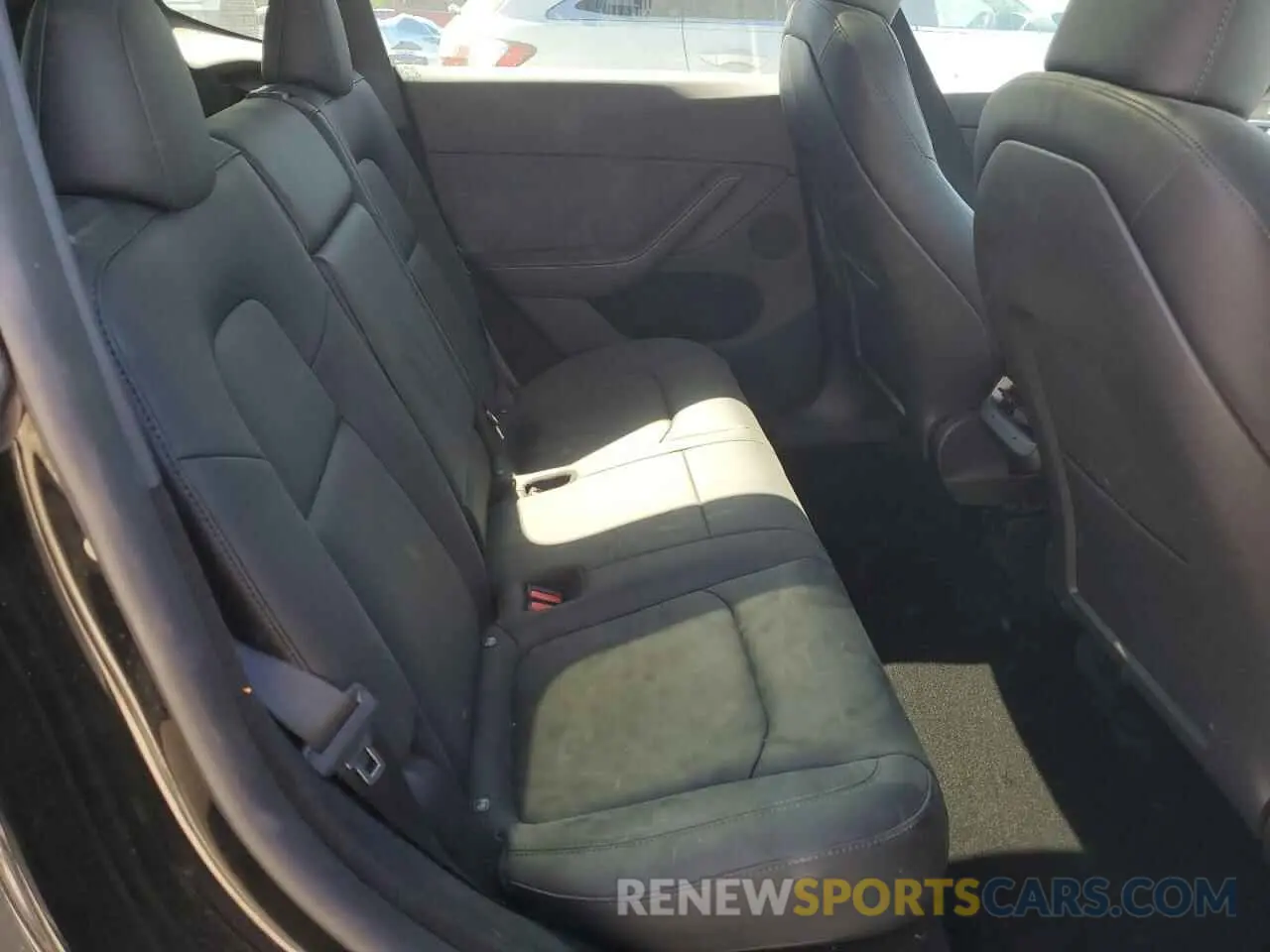11 Photograph of a damaged car 7SAYGDEE6PA154153 TESLA MODEL Y 2023