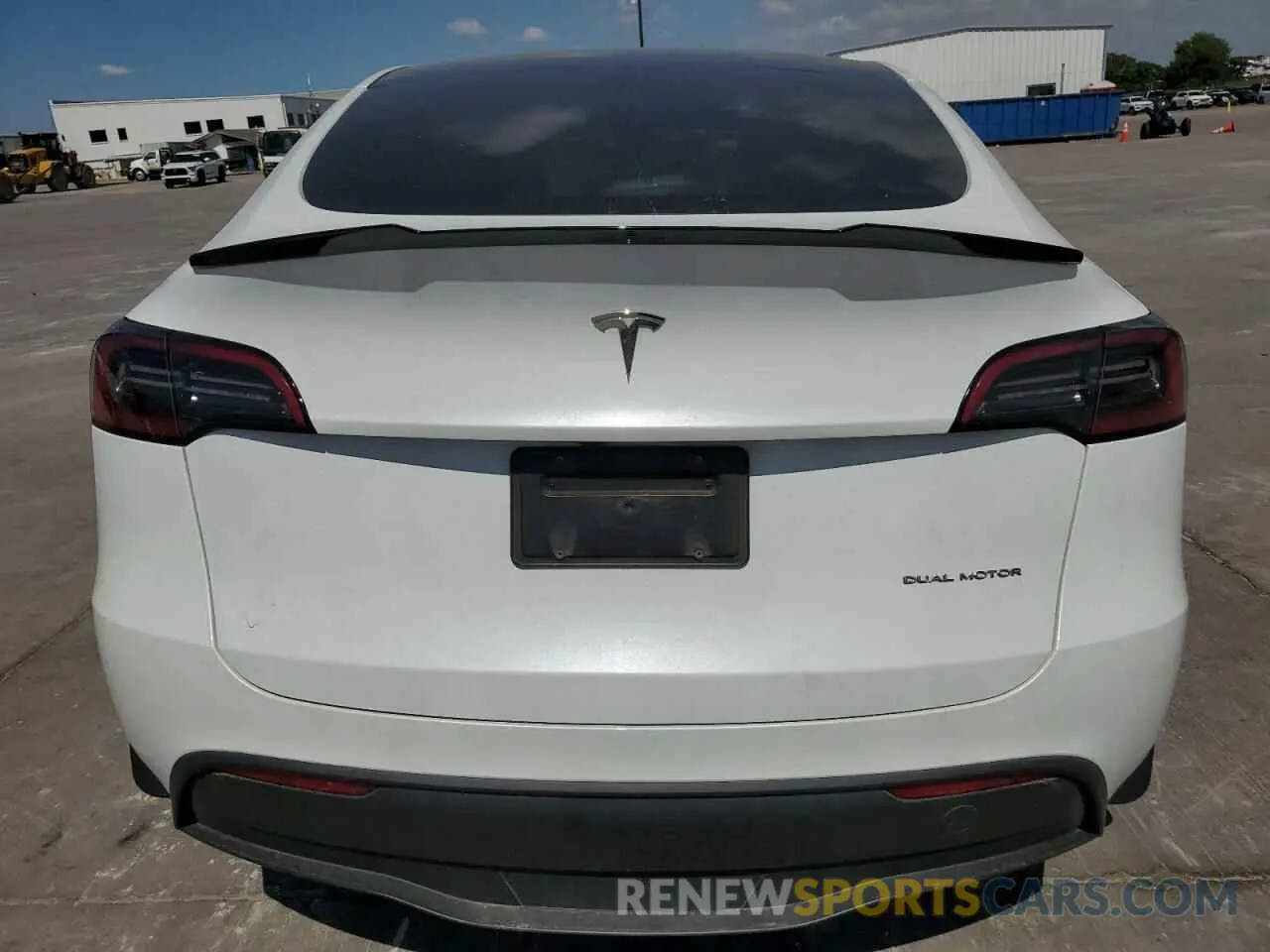 6 Photograph of a damaged car 7SAYGDEE6PA162012 TESLA MODEL Y 2023
