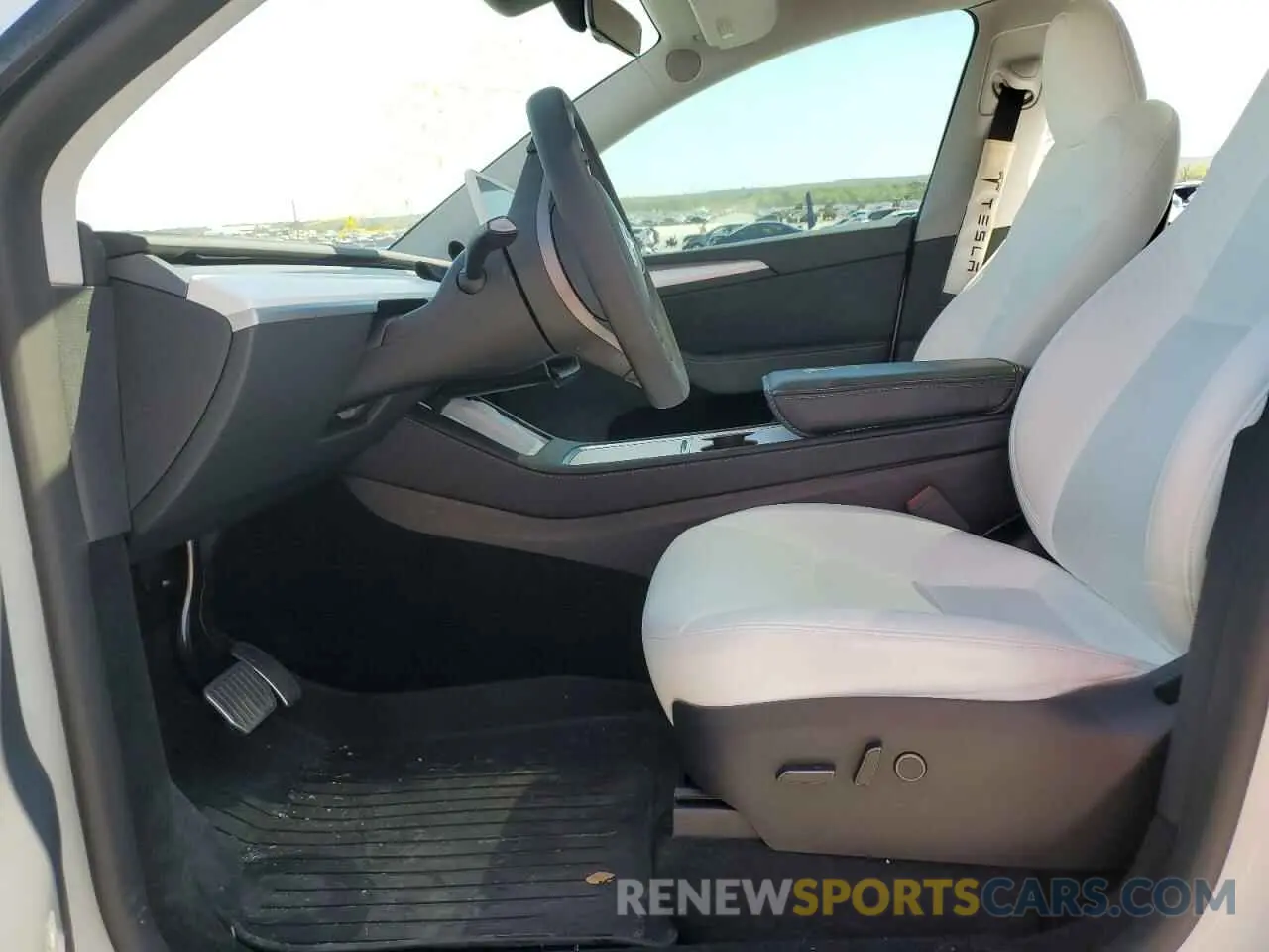 7 Photograph of a damaged car 7SAYGDEE6PA162012 TESLA MODEL Y 2023