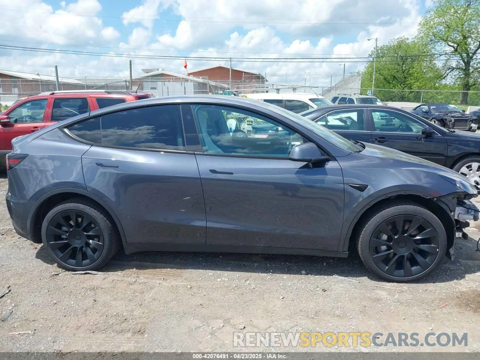 12 Photograph of a damaged car 7SAYGDEE6PA162186 TESLA MODEL Y 2023