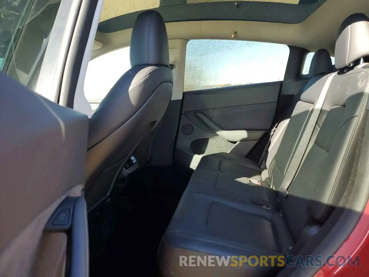 11 Photograph of a damaged car 7SAYGDEE6PA167386 TESLA MODEL Y 2023