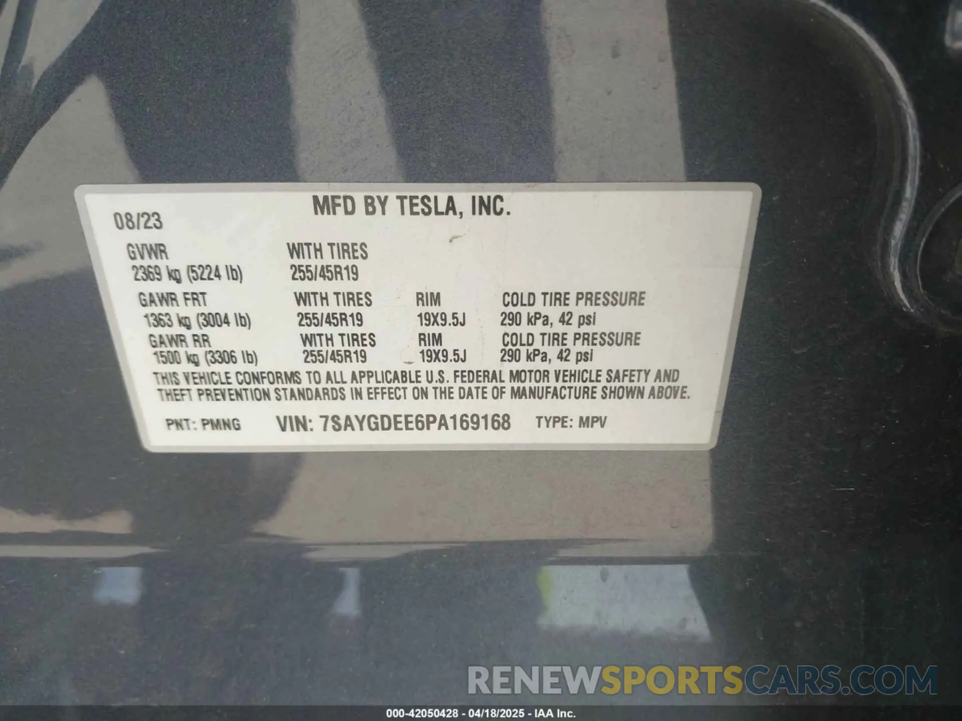 9 Photograph of a damaged car 7SAYGDEE6PA169168 TESLA MODEL Y 2023