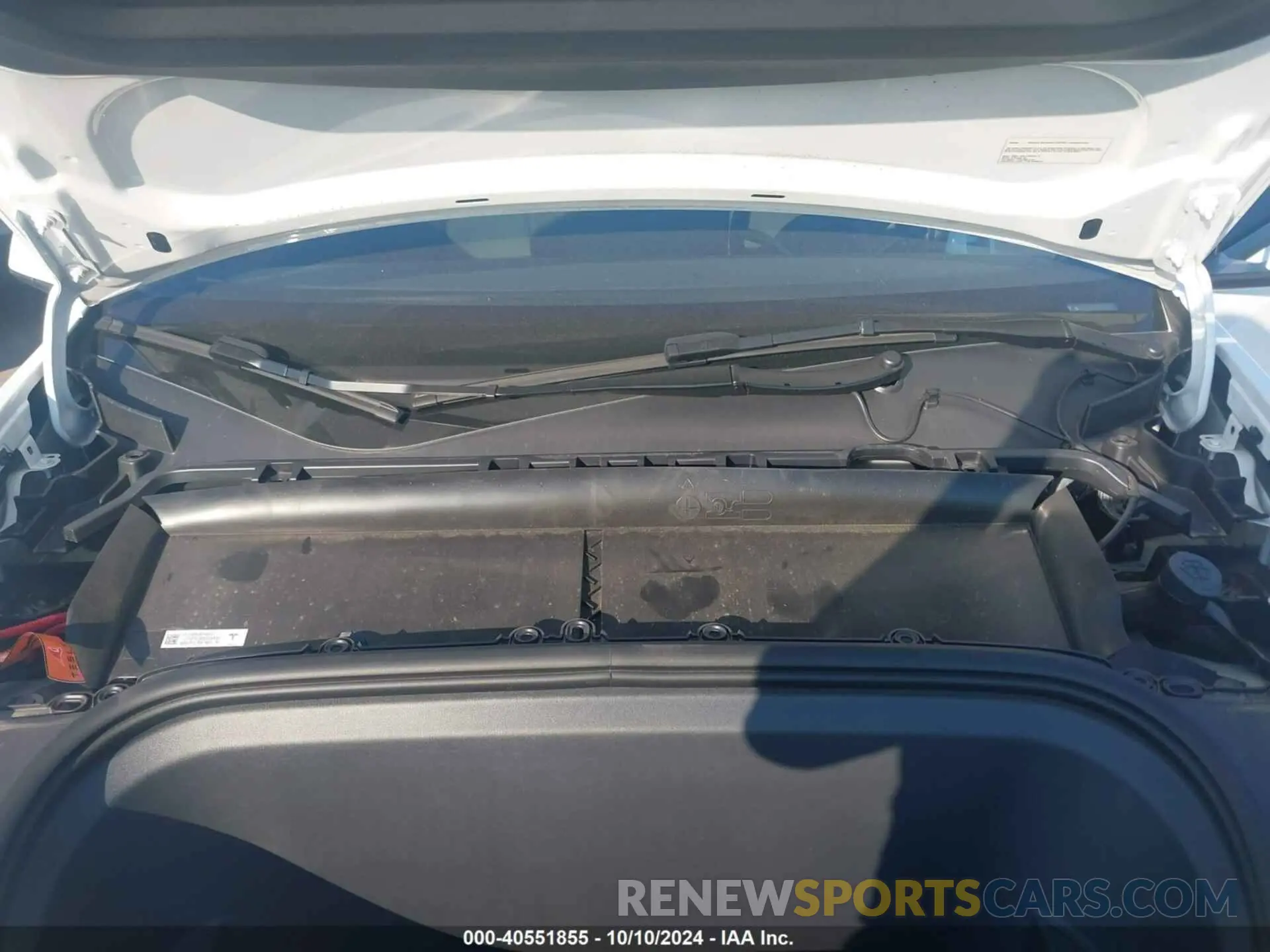 10 Photograph of a damaged car 7SAYGDEE6PA184740 TESLA MODEL Y 2023