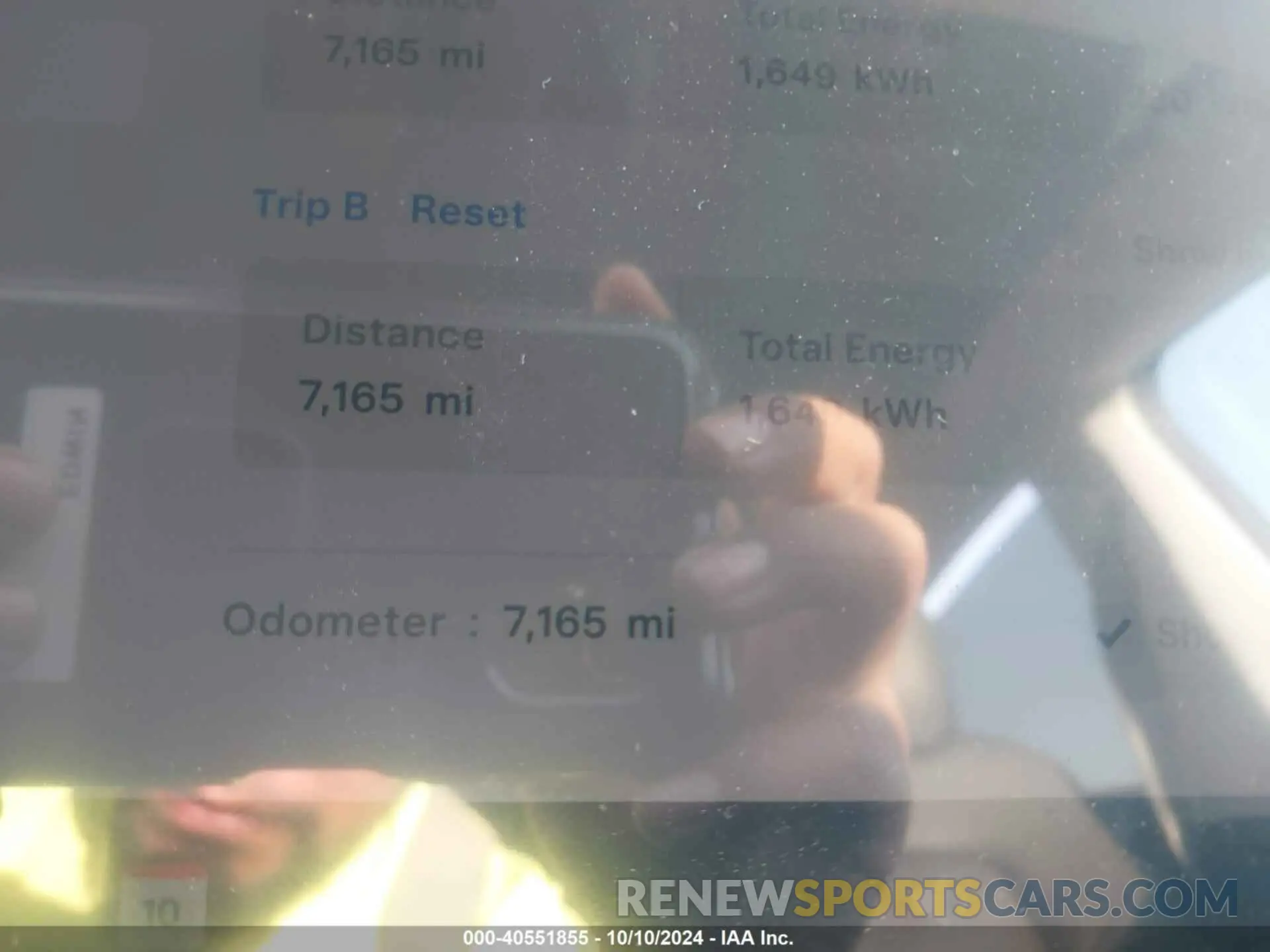 7 Photograph of a damaged car 7SAYGDEE6PA184740 TESLA MODEL Y 2023