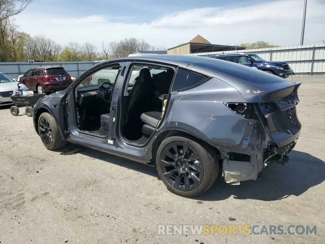 2 Photograph of a damaged car 7SAYGDEE6PA185502 TESLA MODEL Y 2023